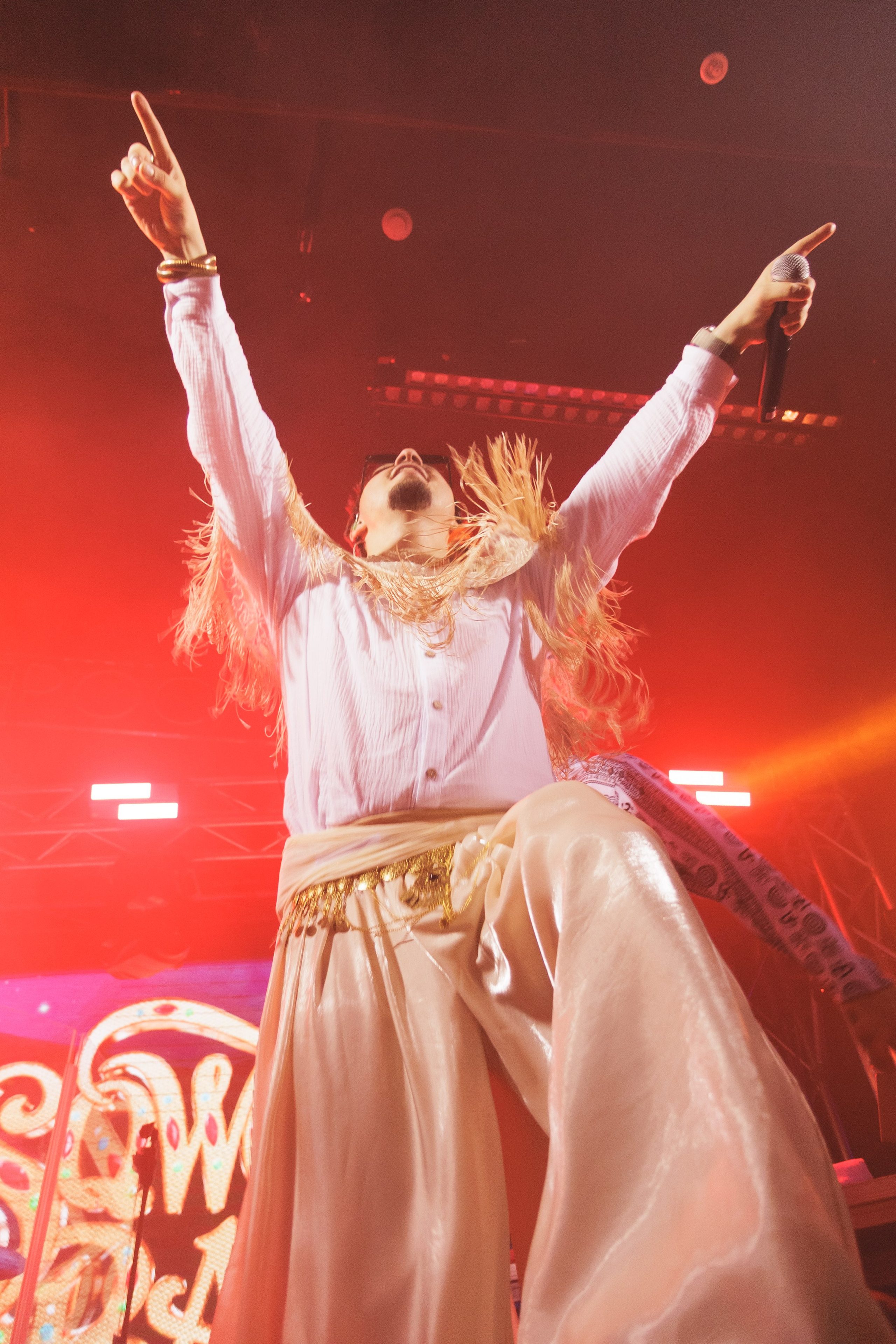 SQWOZ BAB. Ярославль. 2026. Фотограф Ярославль | Репортаж | Александр Мелюшин