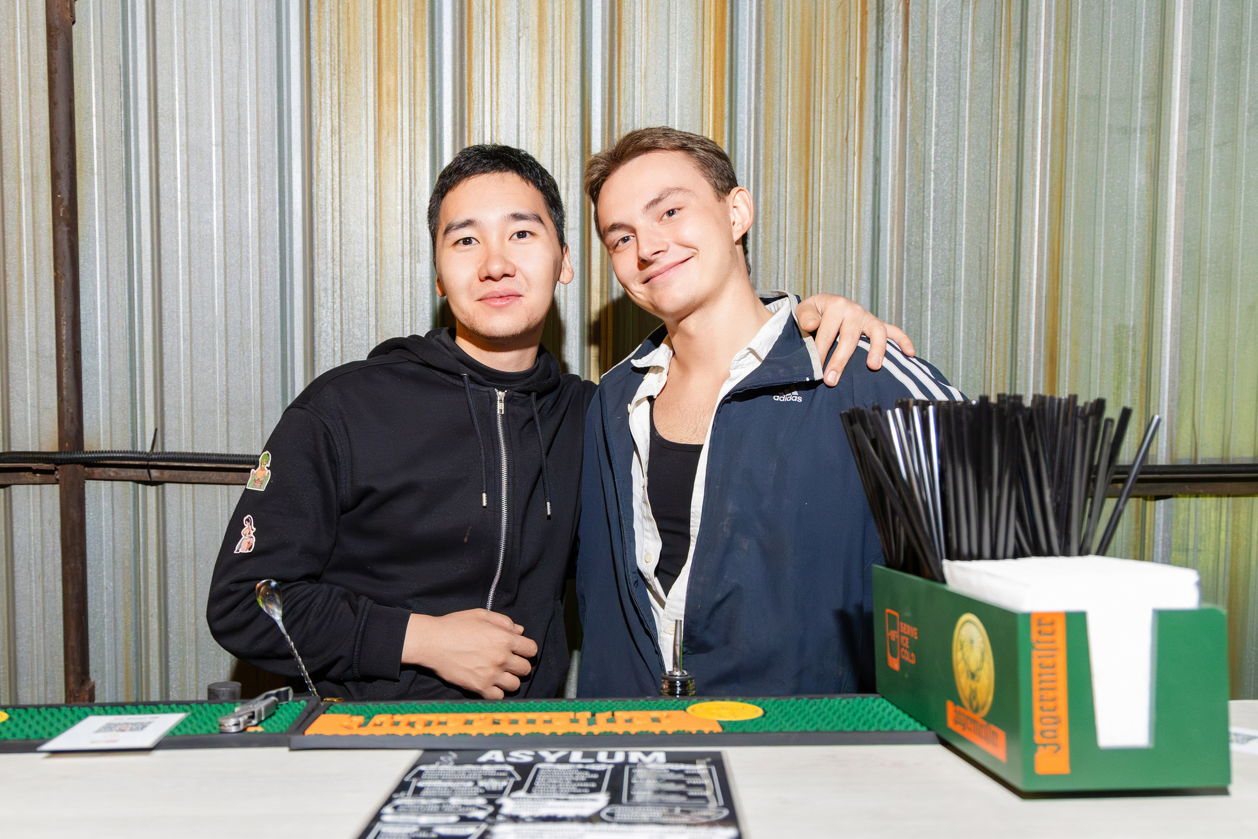 ВЫШКА WAVE — HALLOWEEN. Портретный фотограф в Алматы