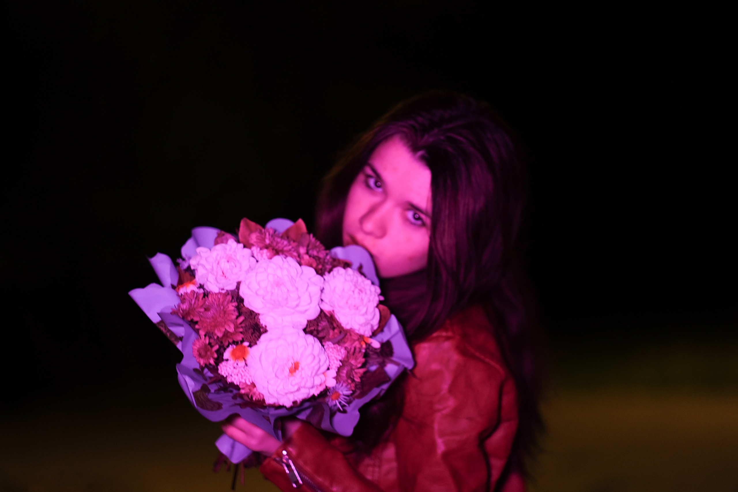 Александра в красном. Креативный фотограф в Москве Арапова Виталия