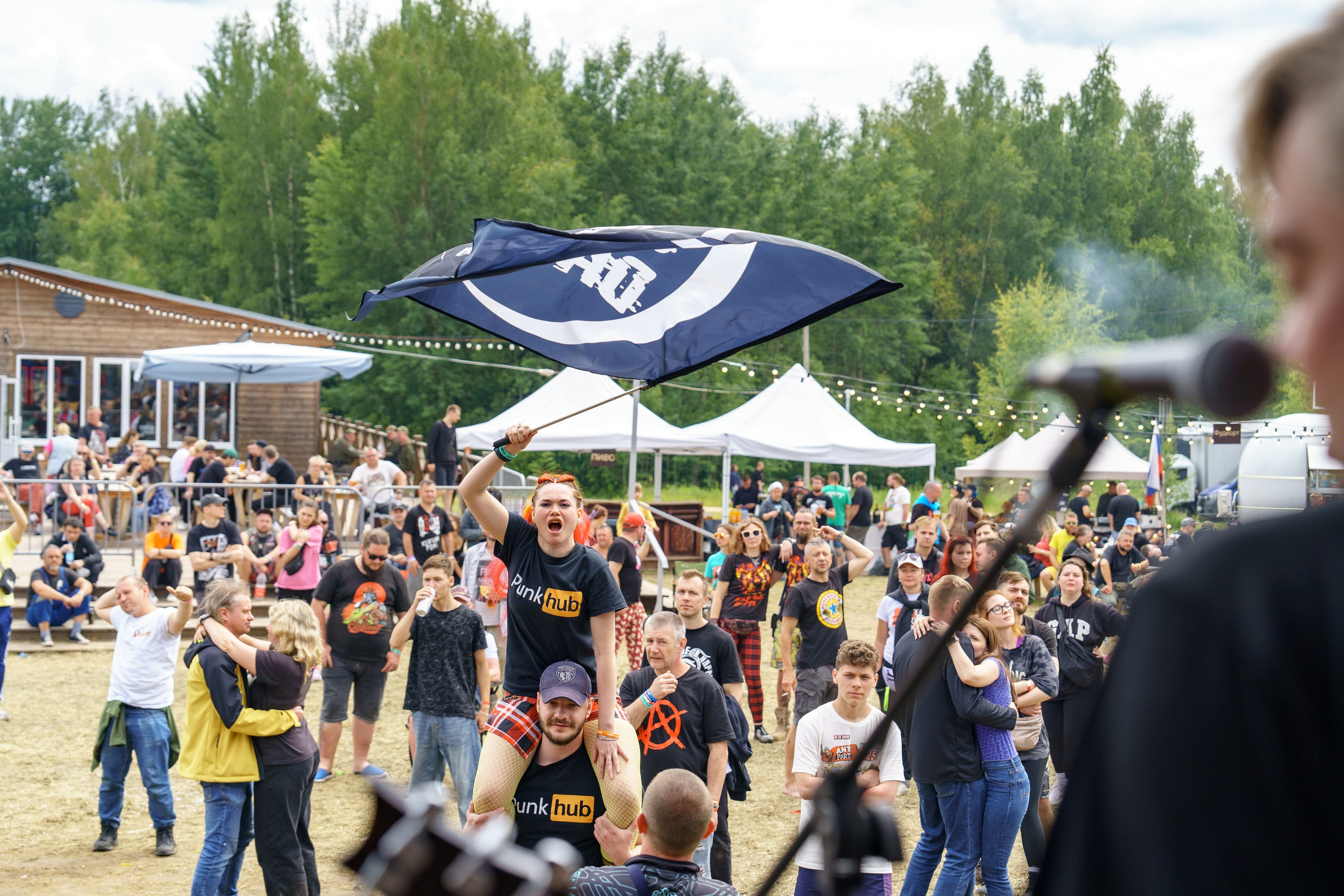 Фотоотчет с главного панк-рок фестиваля страны Anti-Party 2025. Фотограф Николай Прокофьев модельные тесты в Москве