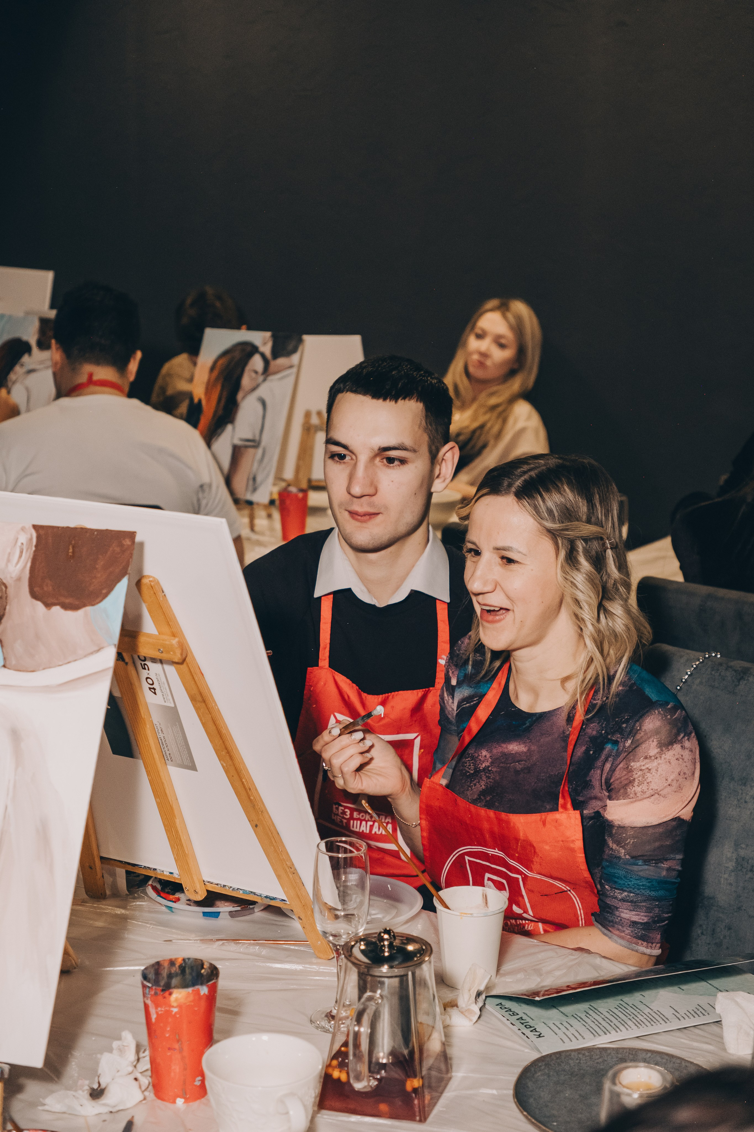 Без бокала — нет шагала. Фотограф в Иркутске Анна Мирошникова