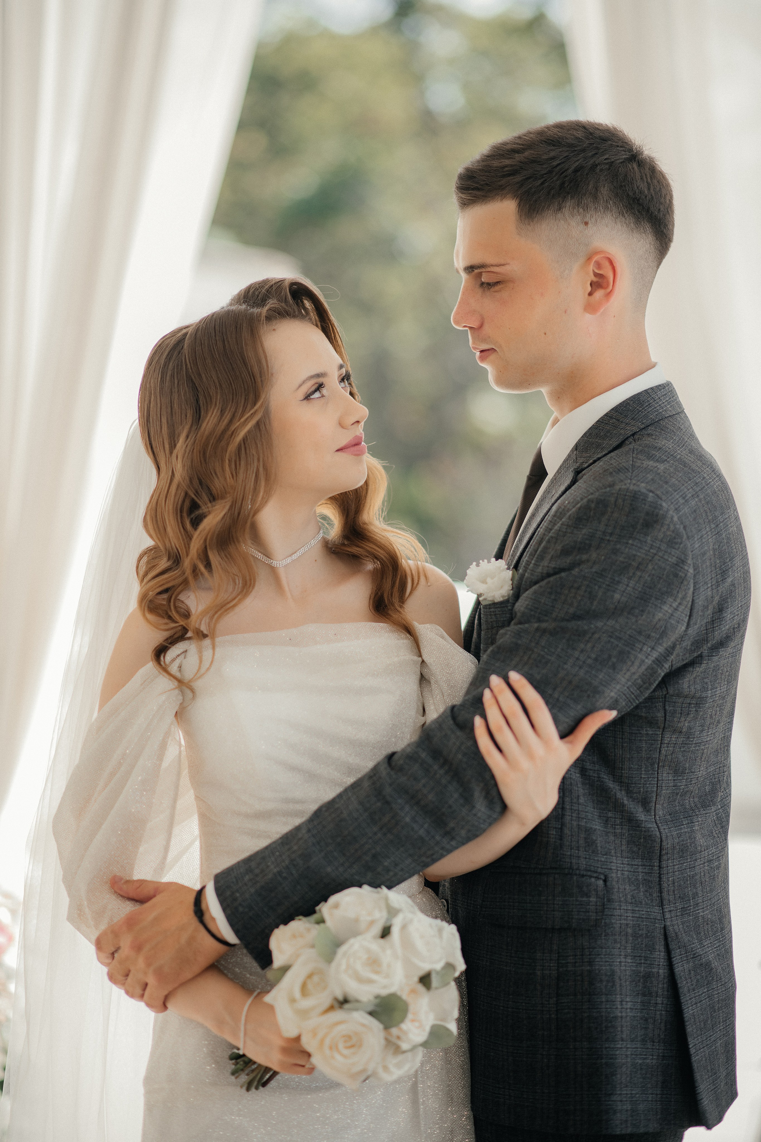 Егор и Динара. Главная