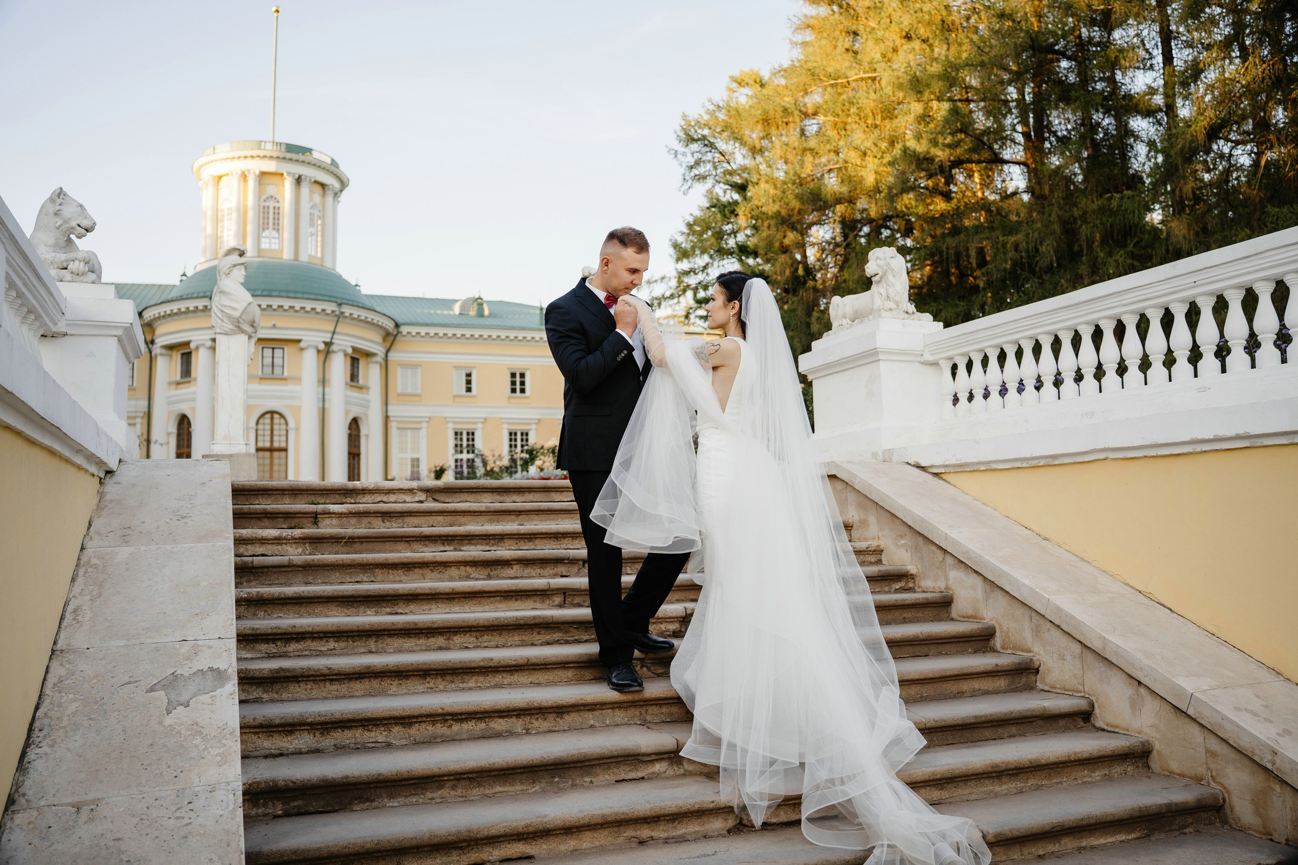Свадьба в усадьбе Архангельское. Свадебный и семейный фотограф в Москве Светлана Зоткина