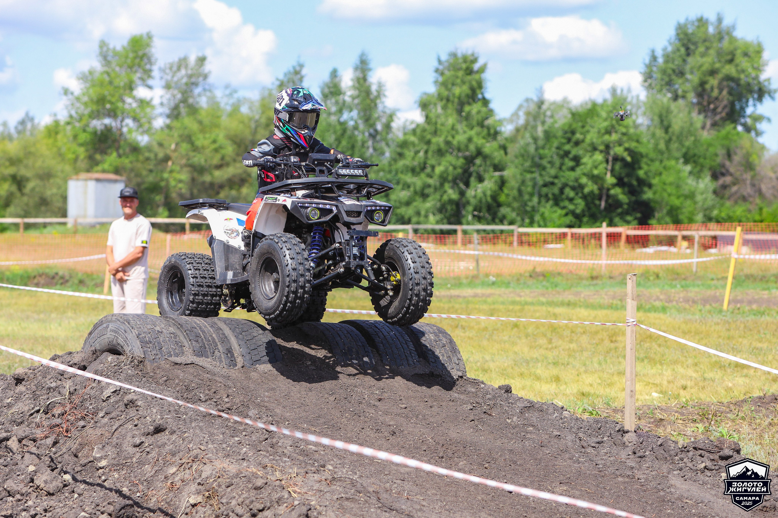 Заезды «МИНИ ДЕТИ» и «МАКСИ ДЕТИ». Кубок России по гонкам с водными препятствиями на квадроциклах «Золото Жигулей 2025». Спортивный фотограф в Самаре