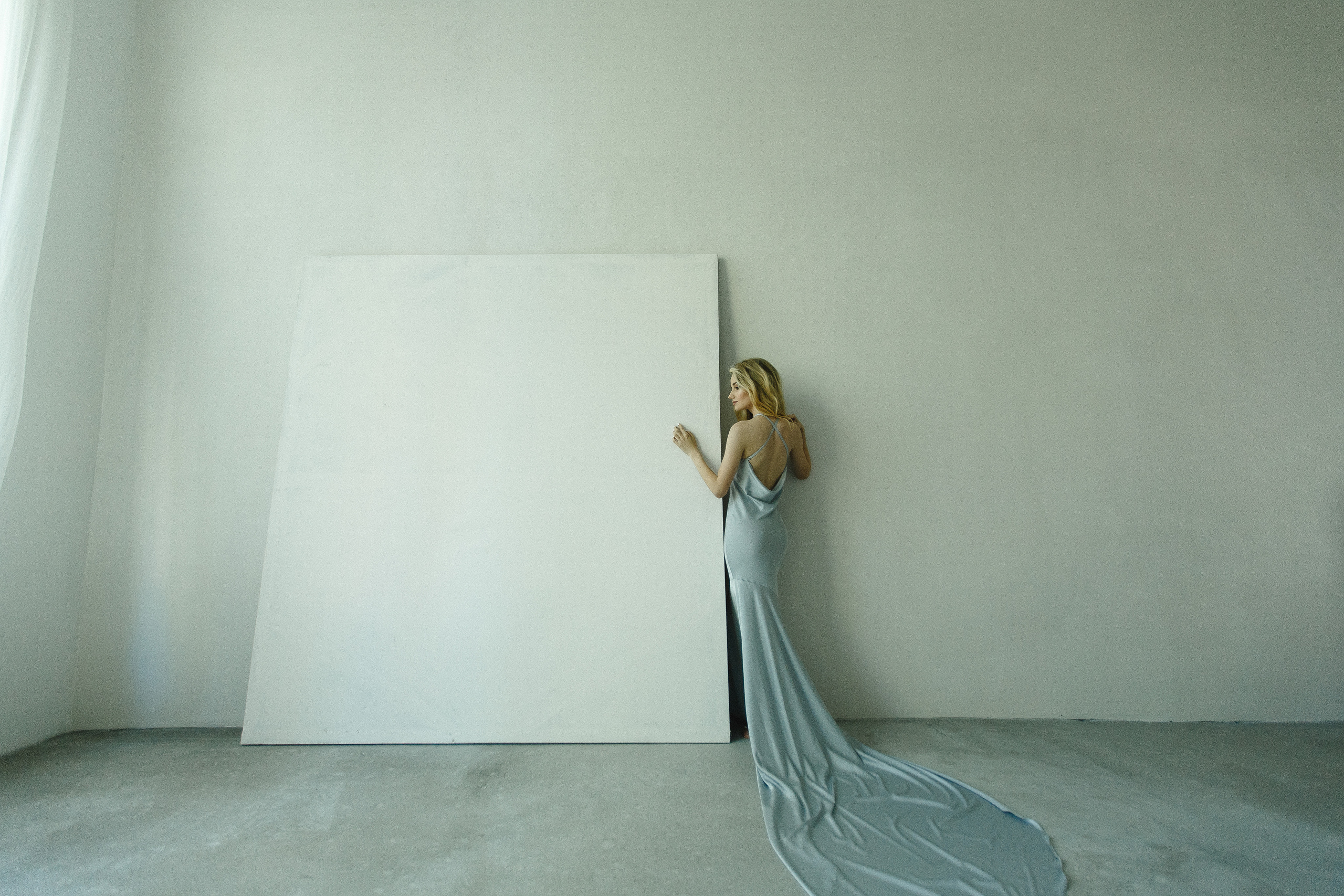 Студийная фотосессия в вечернем платье. Семейный и детский фотограф в Краснодаре Миронова Евгения