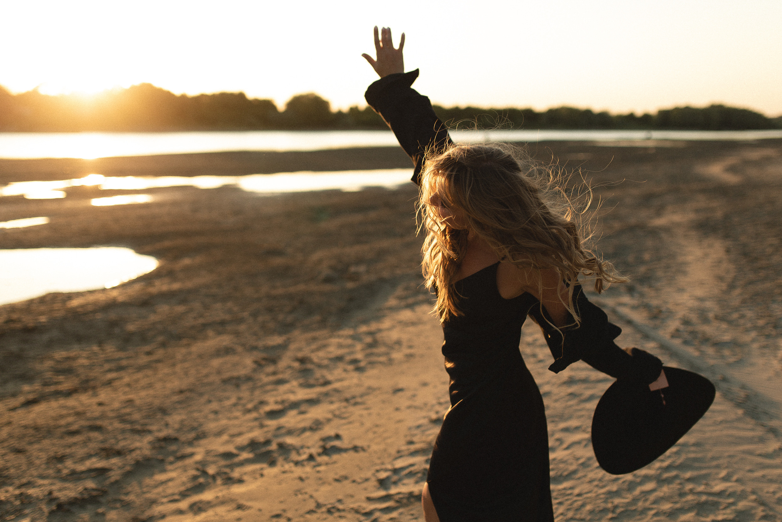 Фотосессия в песках. Семейный и детский фотограф в Краснодаре Миронова Евгения