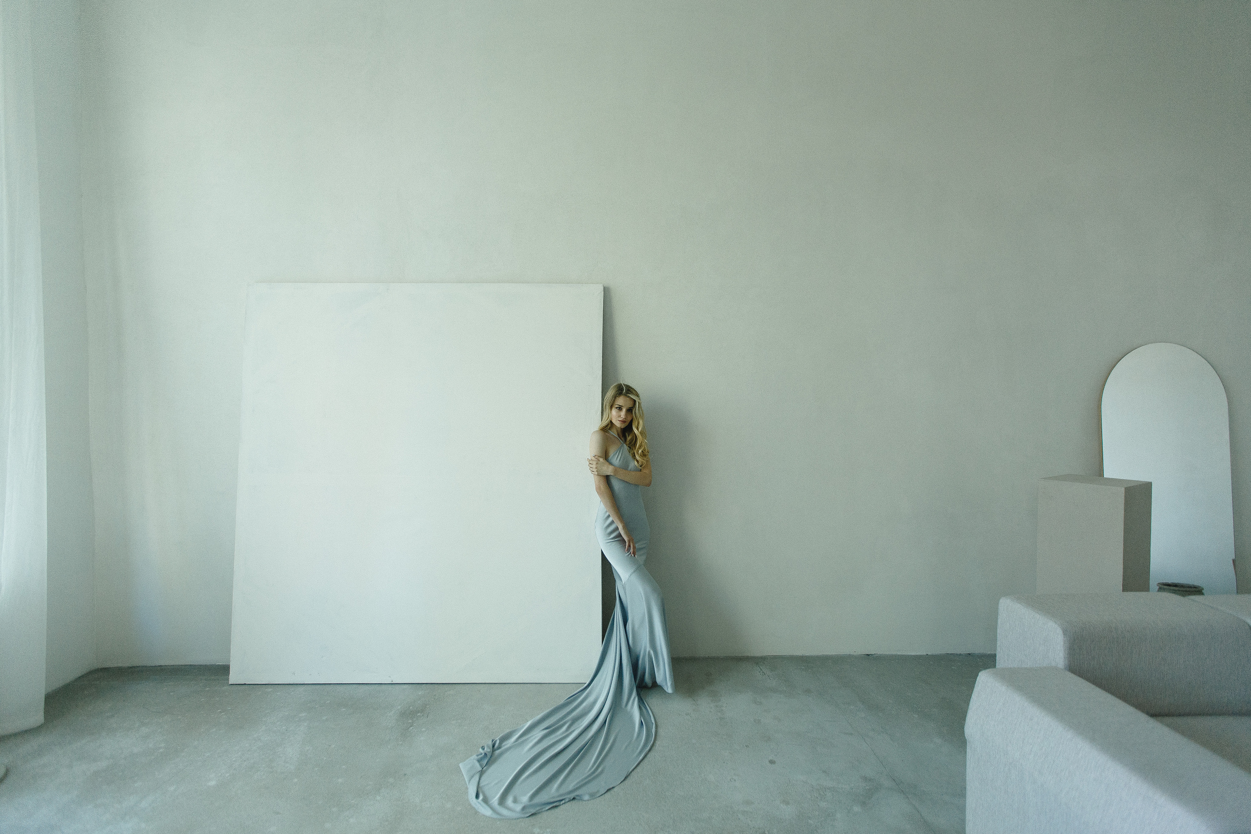 Студийная фотосессия в вечернем платье. Семейный и детский фотограф в Краснодаре Миронова Евгения