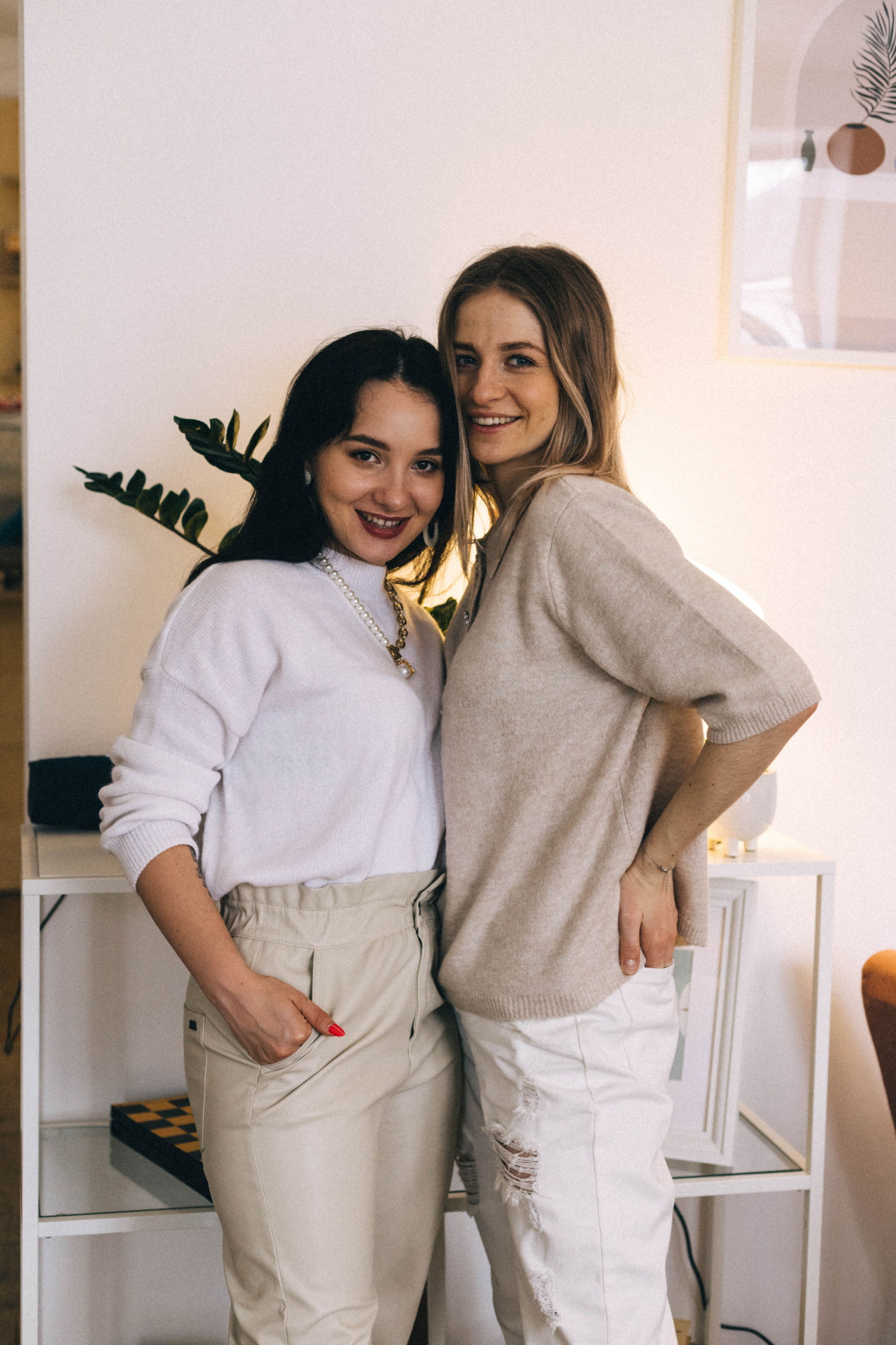 Две подруги. Фотограф в Минске Ира Сюбарева