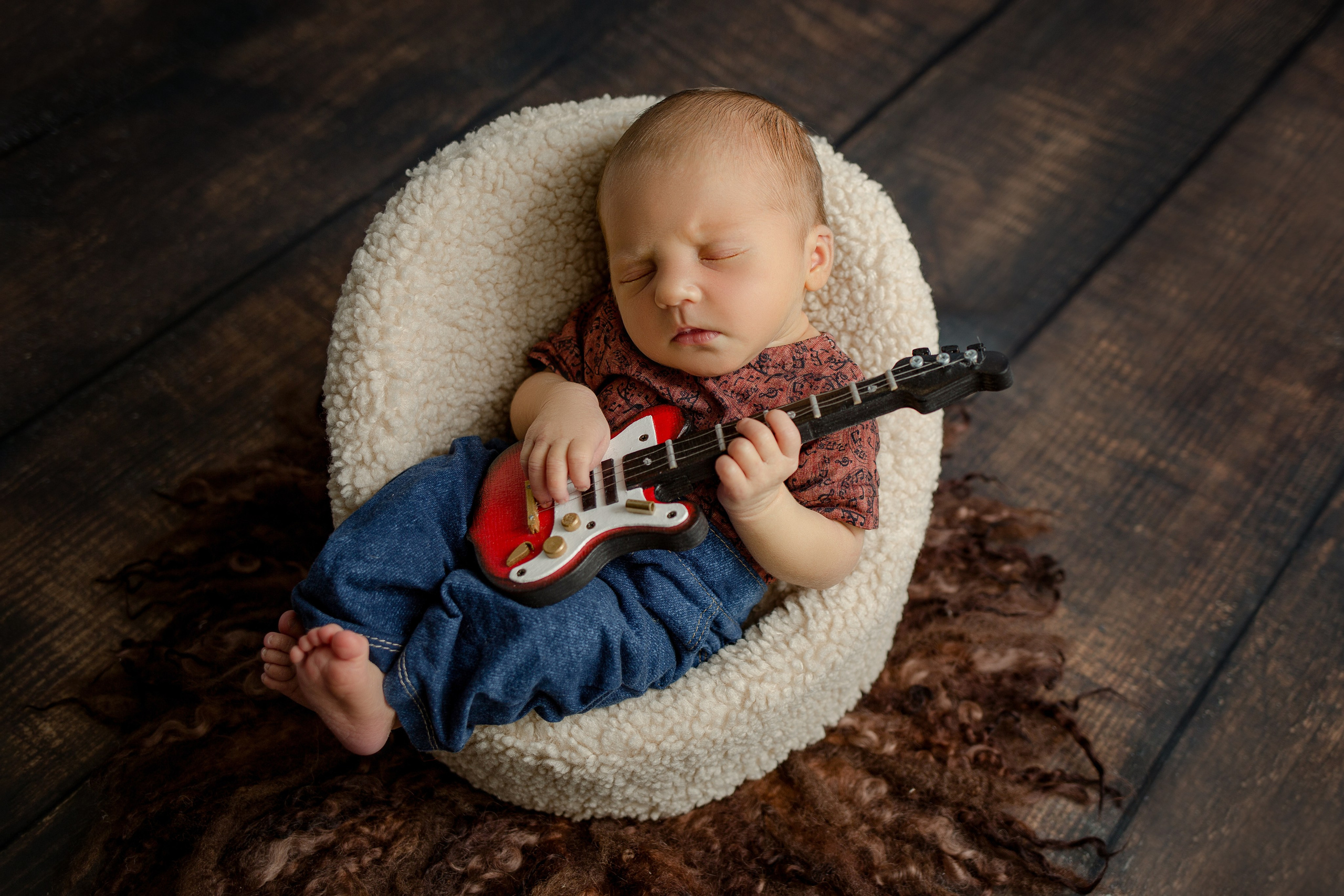 Ньюборн мальчики. Фотограф новорожденных, семейный, детский фотограф в Москве и Московской области