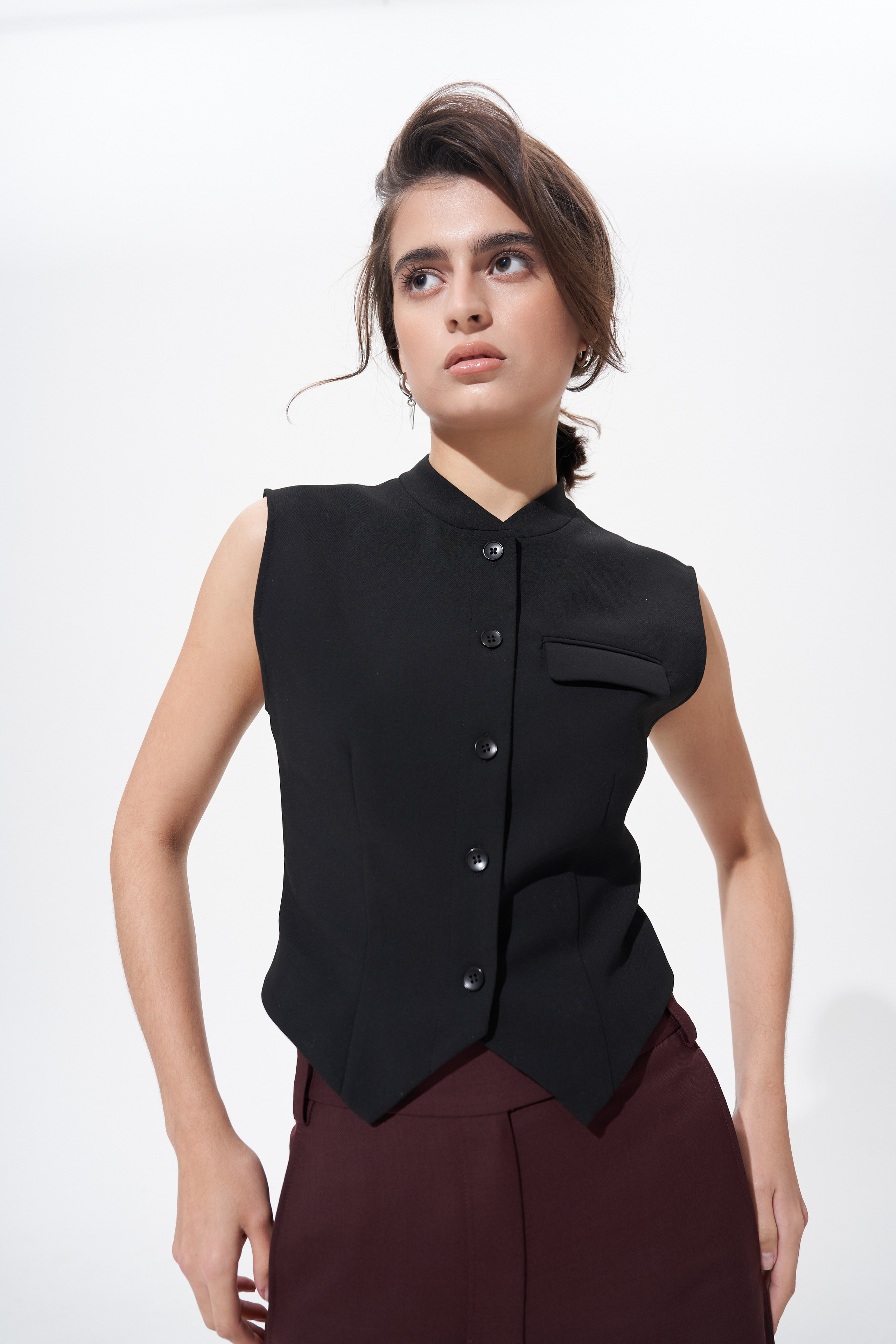 Каталог на циклораме (фронтальный жесткий свет). Коммерческий фотограф в Москве Хабибуллина Эльза