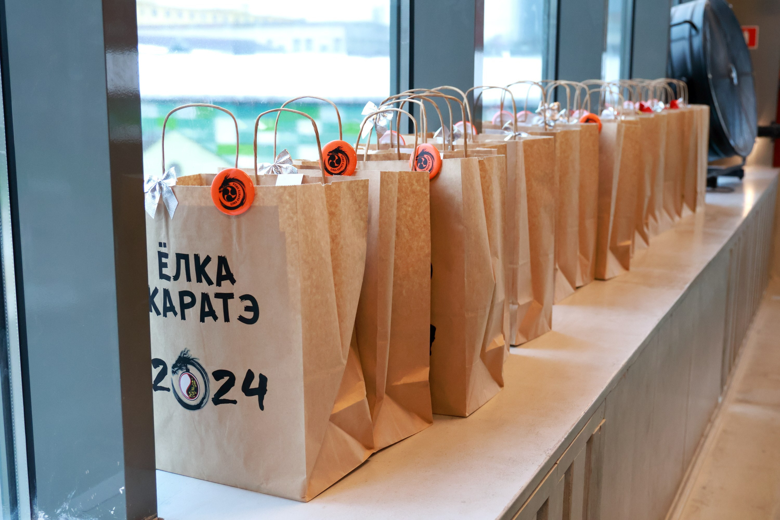 Репортажная фотосъёмка новогодней ёлки. Спортивный и репортажный фотограф Ермакова Светлана