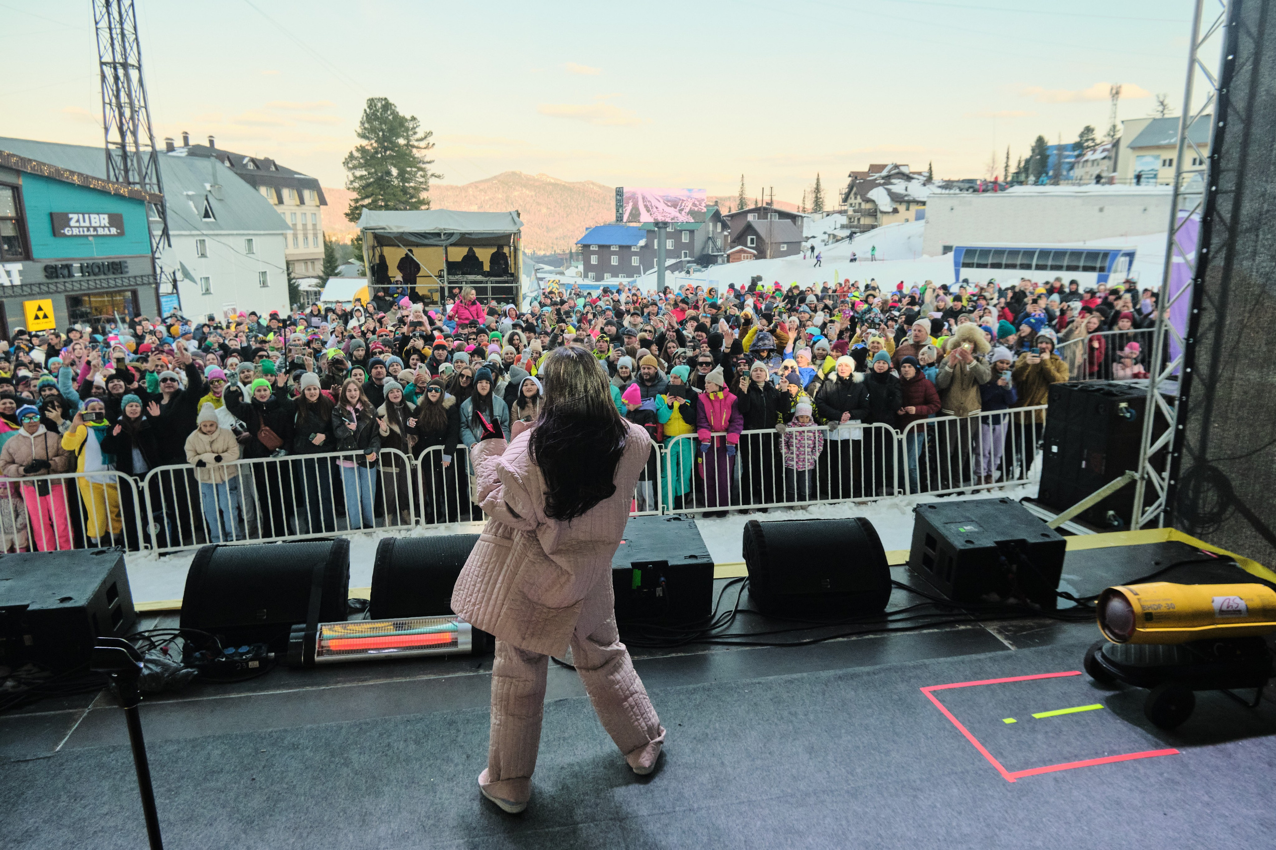 Грелка фест 21.04.2023. Свадебный и семейный фотограф в Новокузнецке Иван Иванов