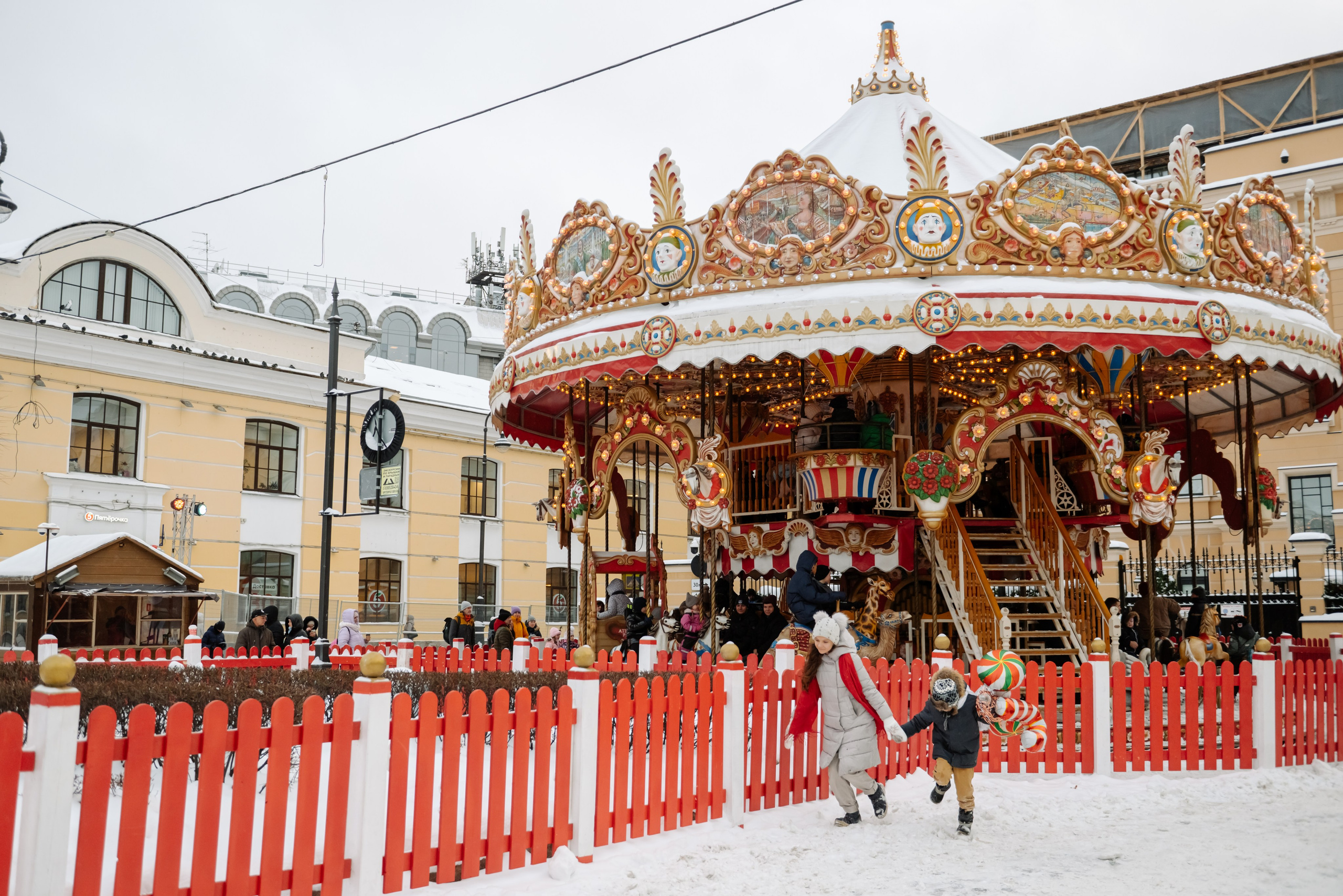Манежная площадь. Свадебный и сеейный фотограф в Санкт-Петербурге Елена Худякова