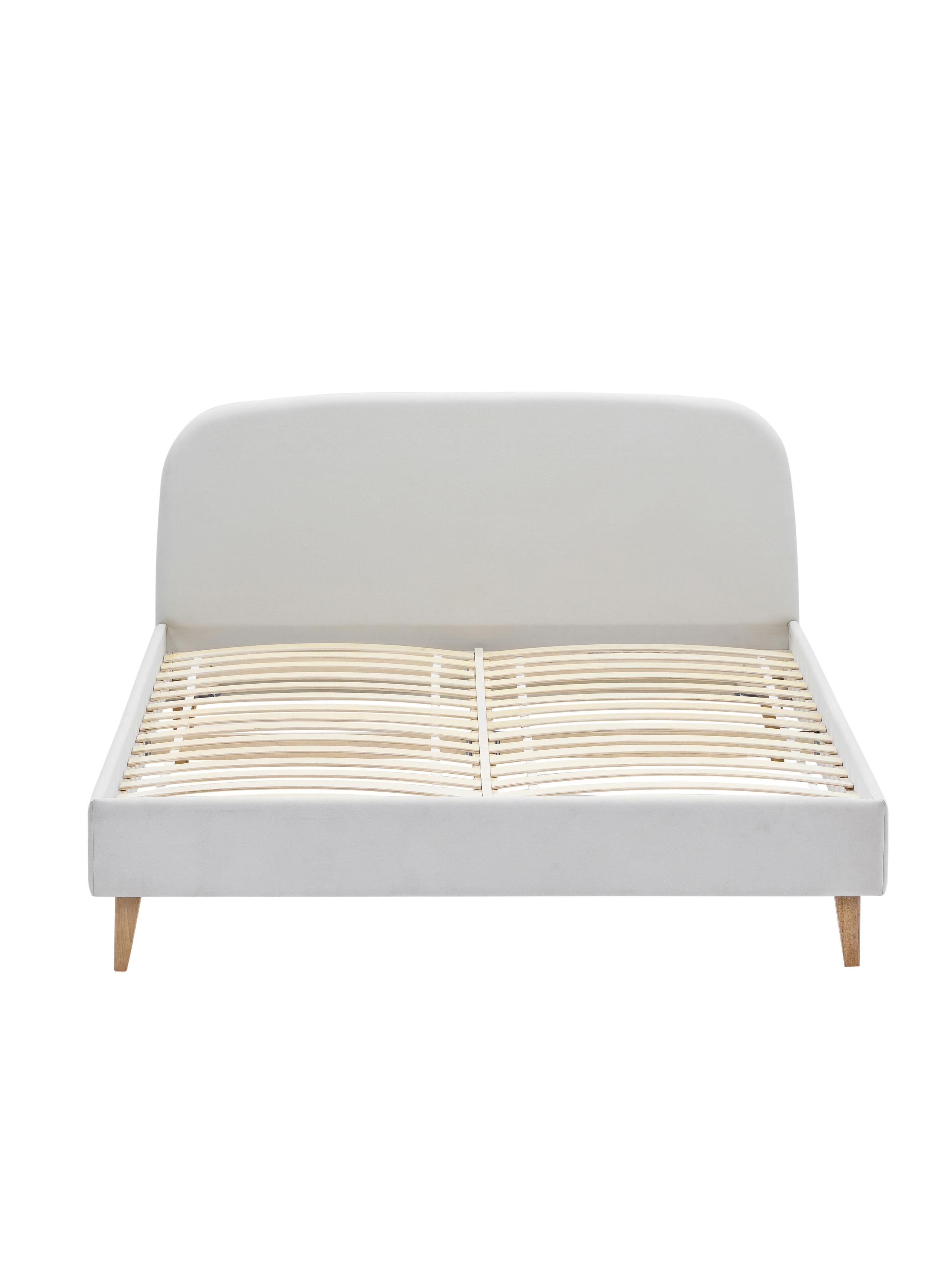 Кровать. Фотосъёмка для бизнеса — предметное фото, репортаж с мероприятий, портреты людей, съёмка интерьера и экстерьера