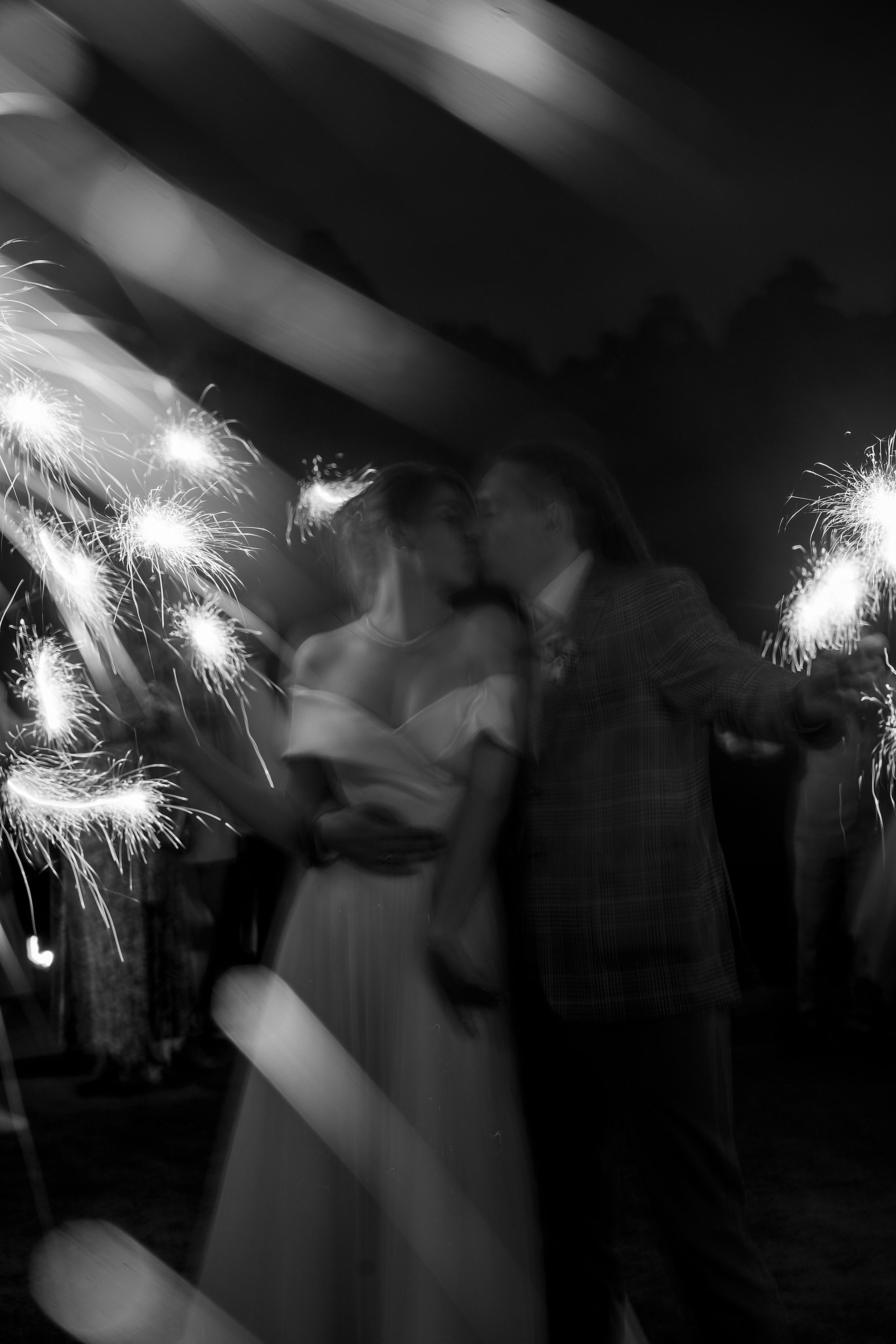 Оранжевая свадьба (полный день). Свадебный фотограф