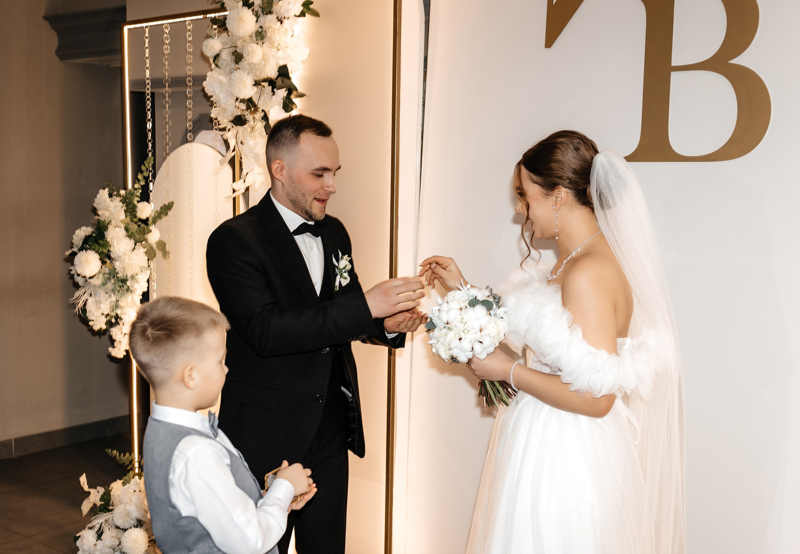 Вероника & Игорь | 22.02.25. Свадебный и семейный фотограф в Омске Евгения Хакимова