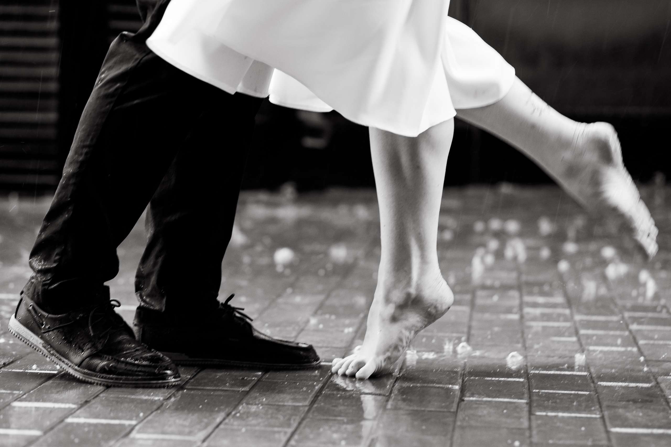 Босиком под дождём