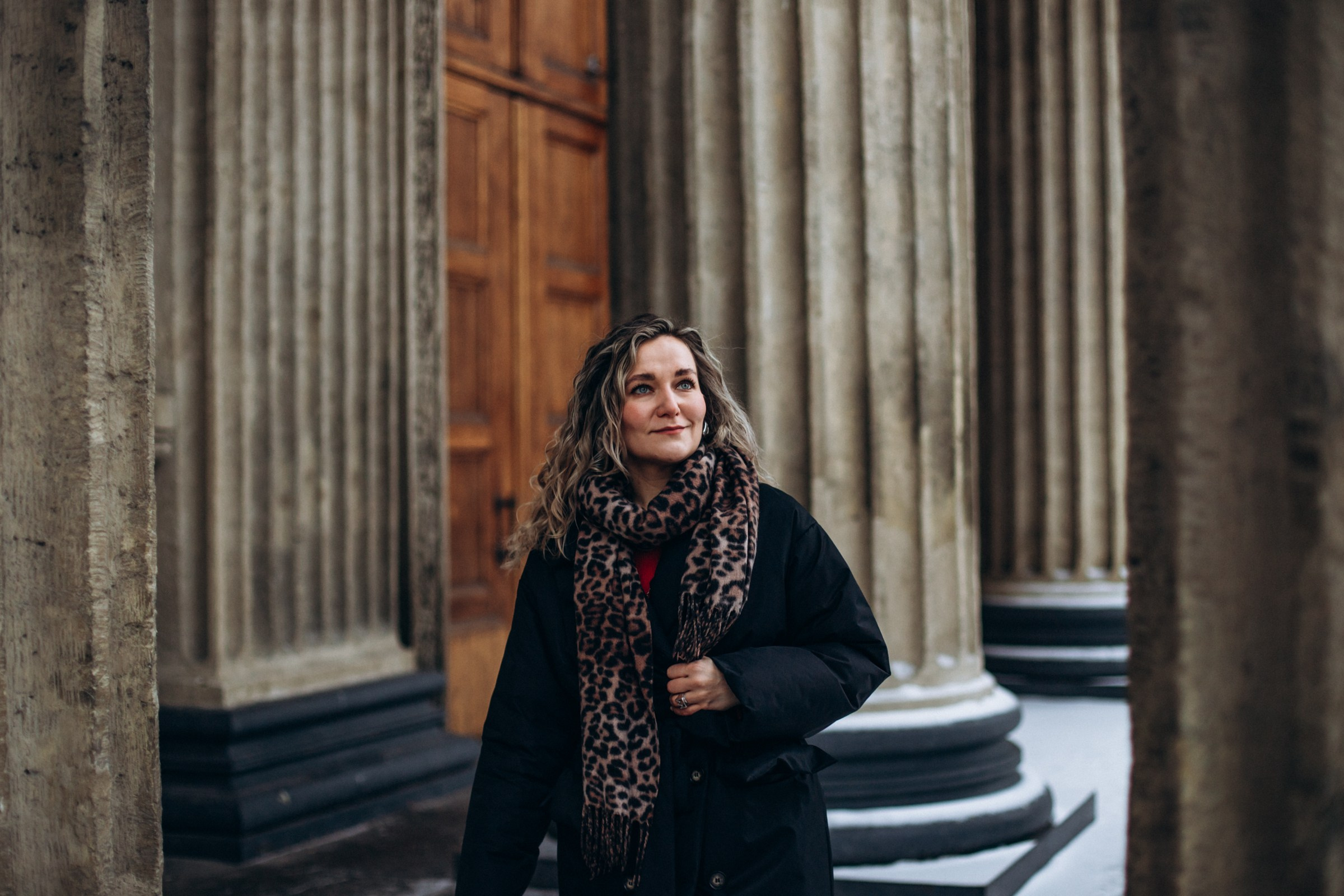 Юлия в декабре. Фотопрогулка в Петербурге. Индивидуальный и семейный фотограф в Санкт-Петербурге