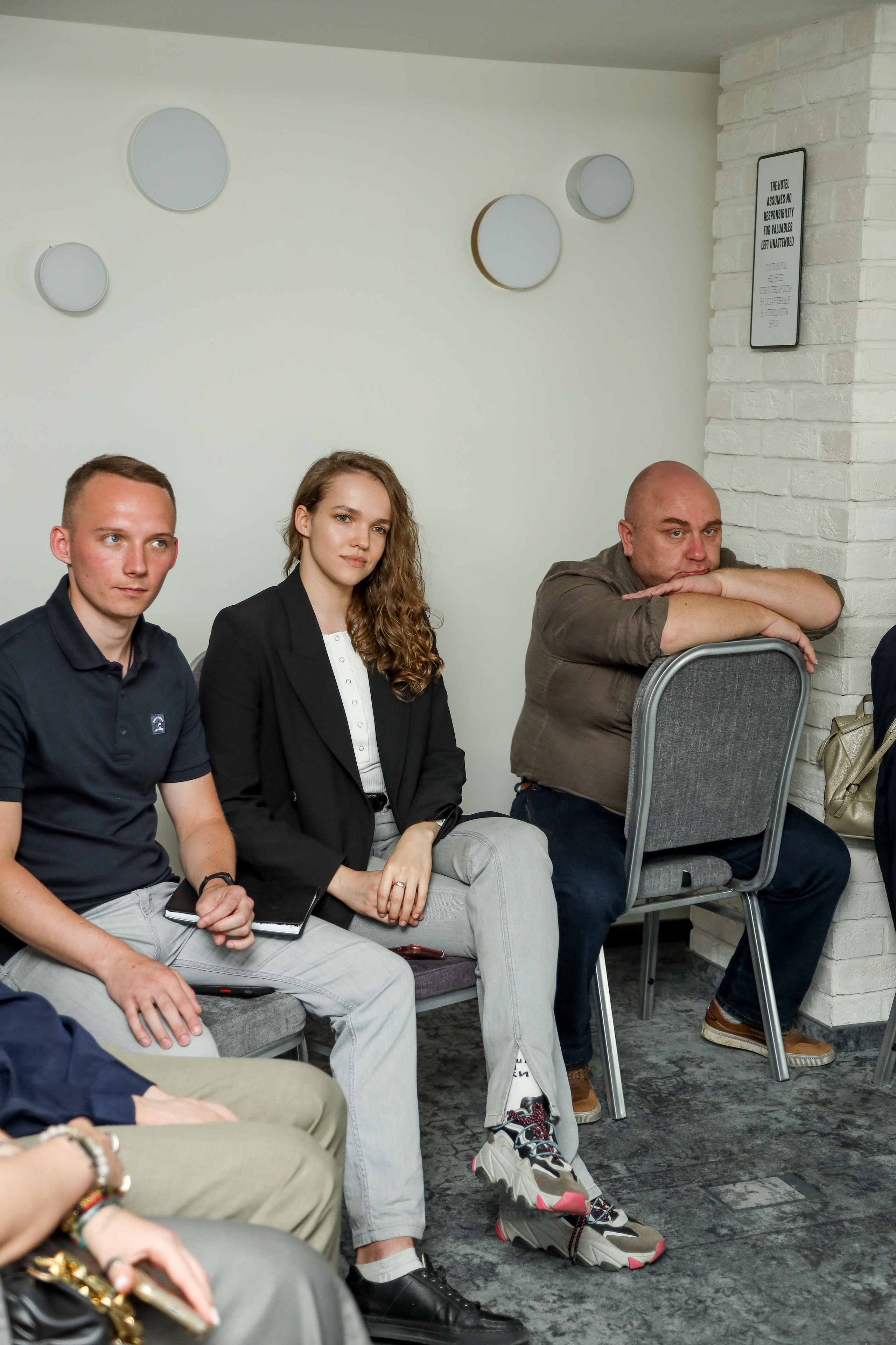 Игорь Рызов деловая встреча. Фотограф Антон Чупринин