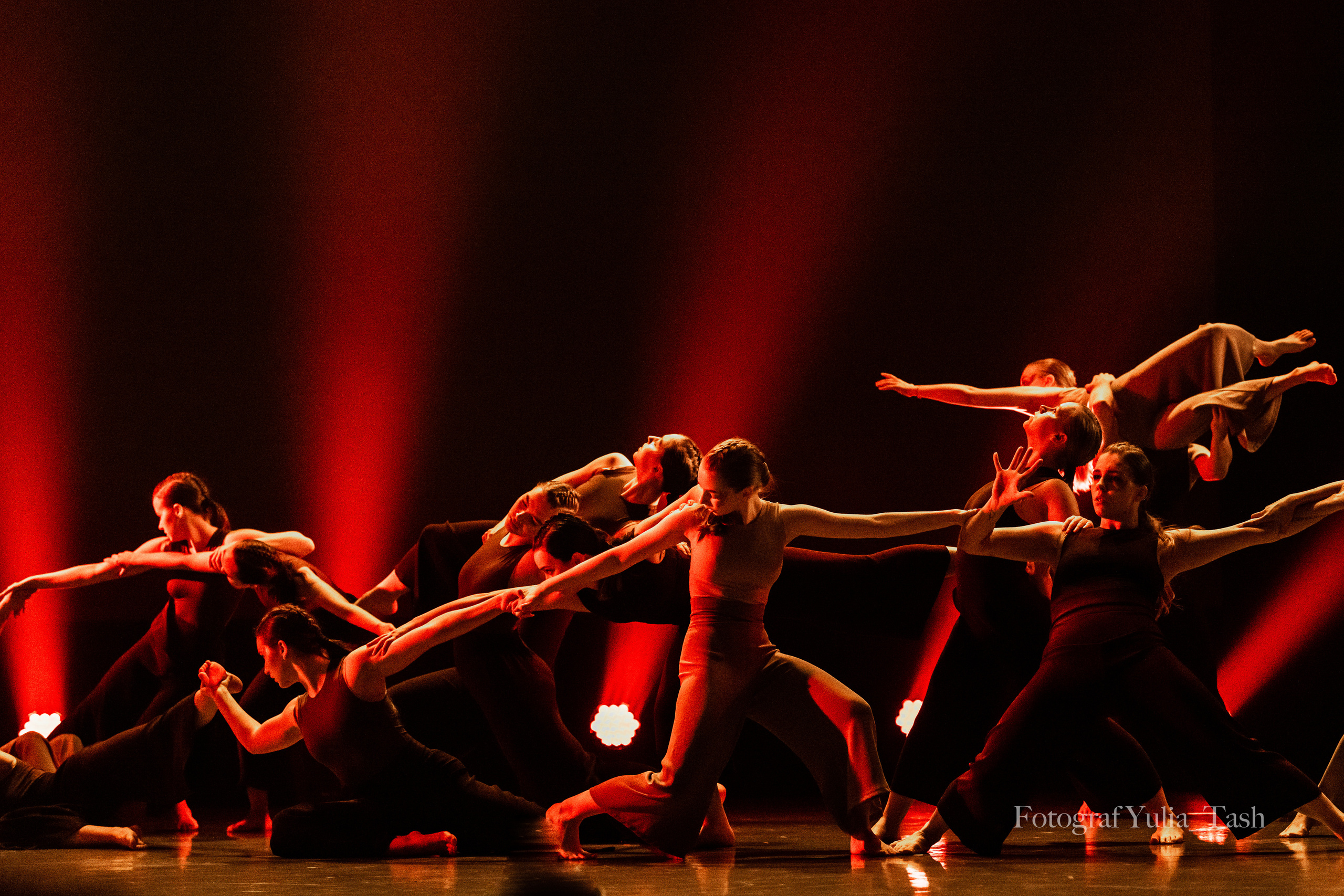 ТВОЙ ФОРМАТ апрель 2023. Любимый фотограф