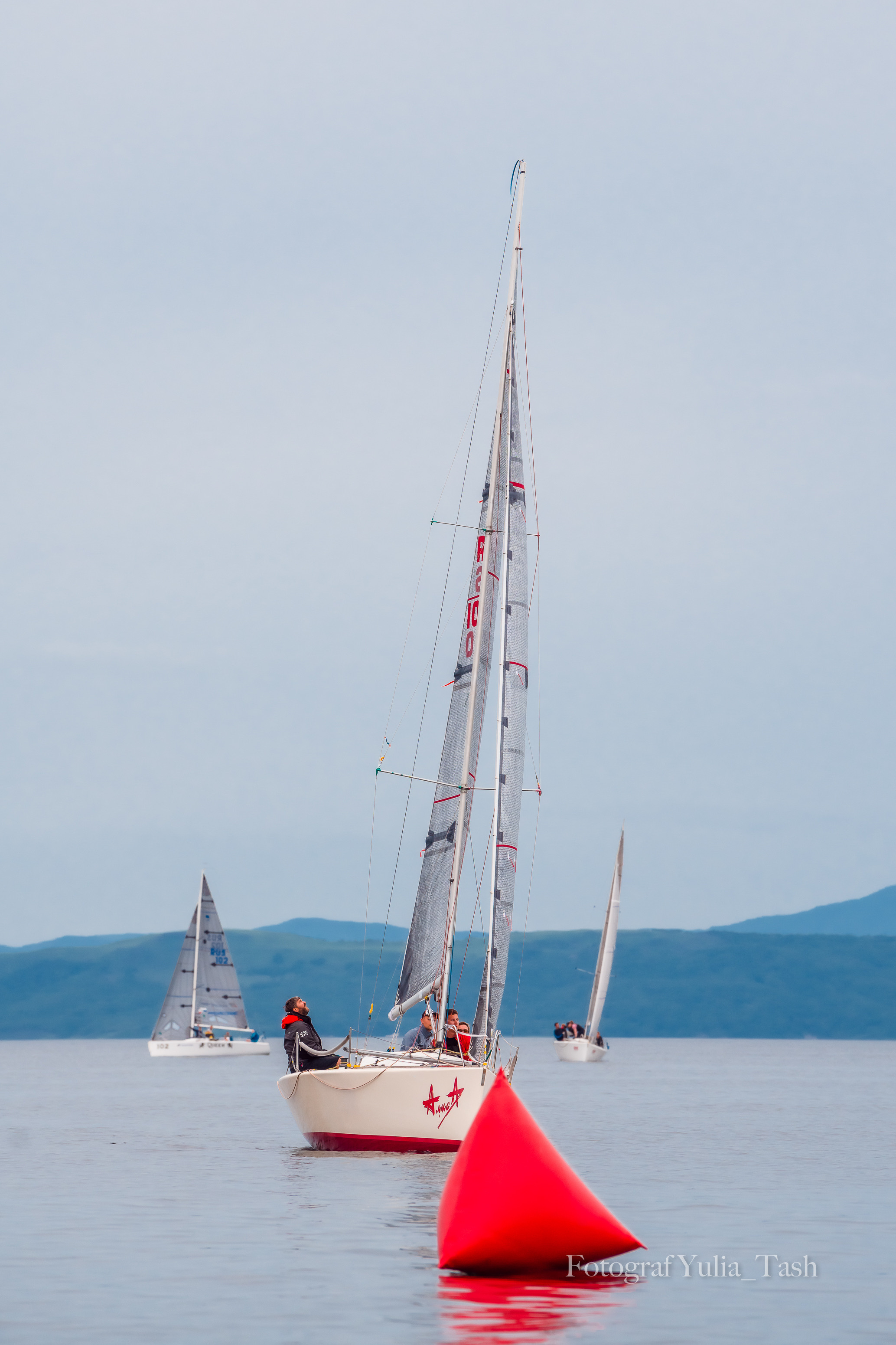 Кубок г. Владивостока по парусному спорту (12 гонок по средам). Любимый фотограф