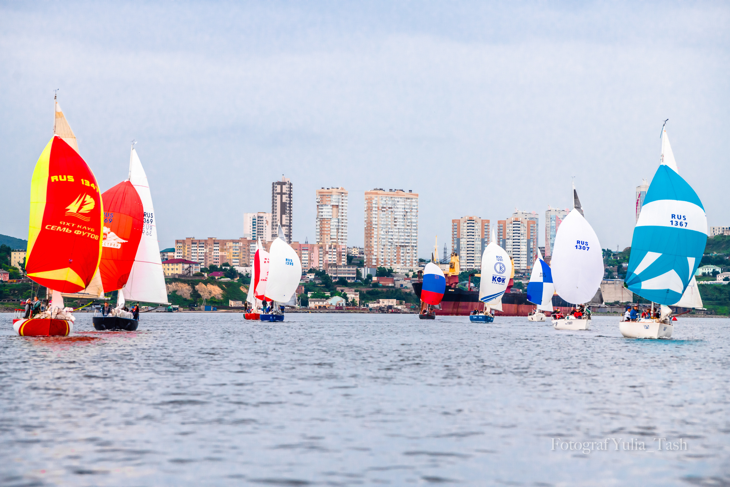 Кубок г. Владивостока по парусному спорту (12 гонок по средам). Любимый фотограф