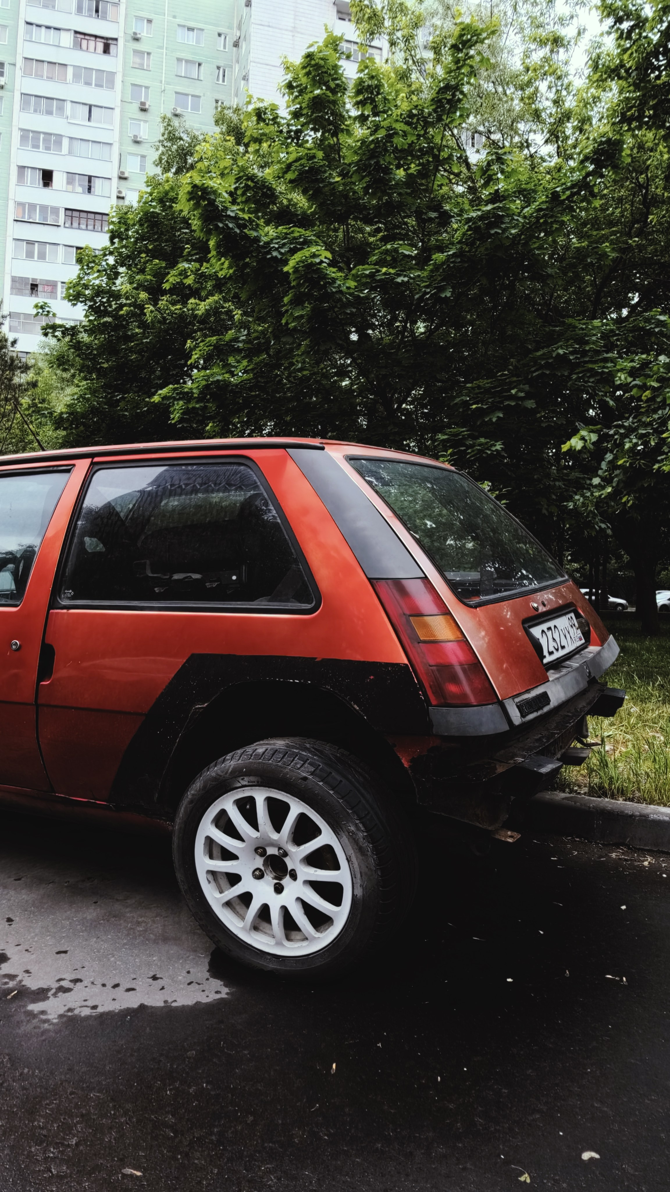 STREET TEST CODE: 001 / Ace Pro II Leica. Street Photographer