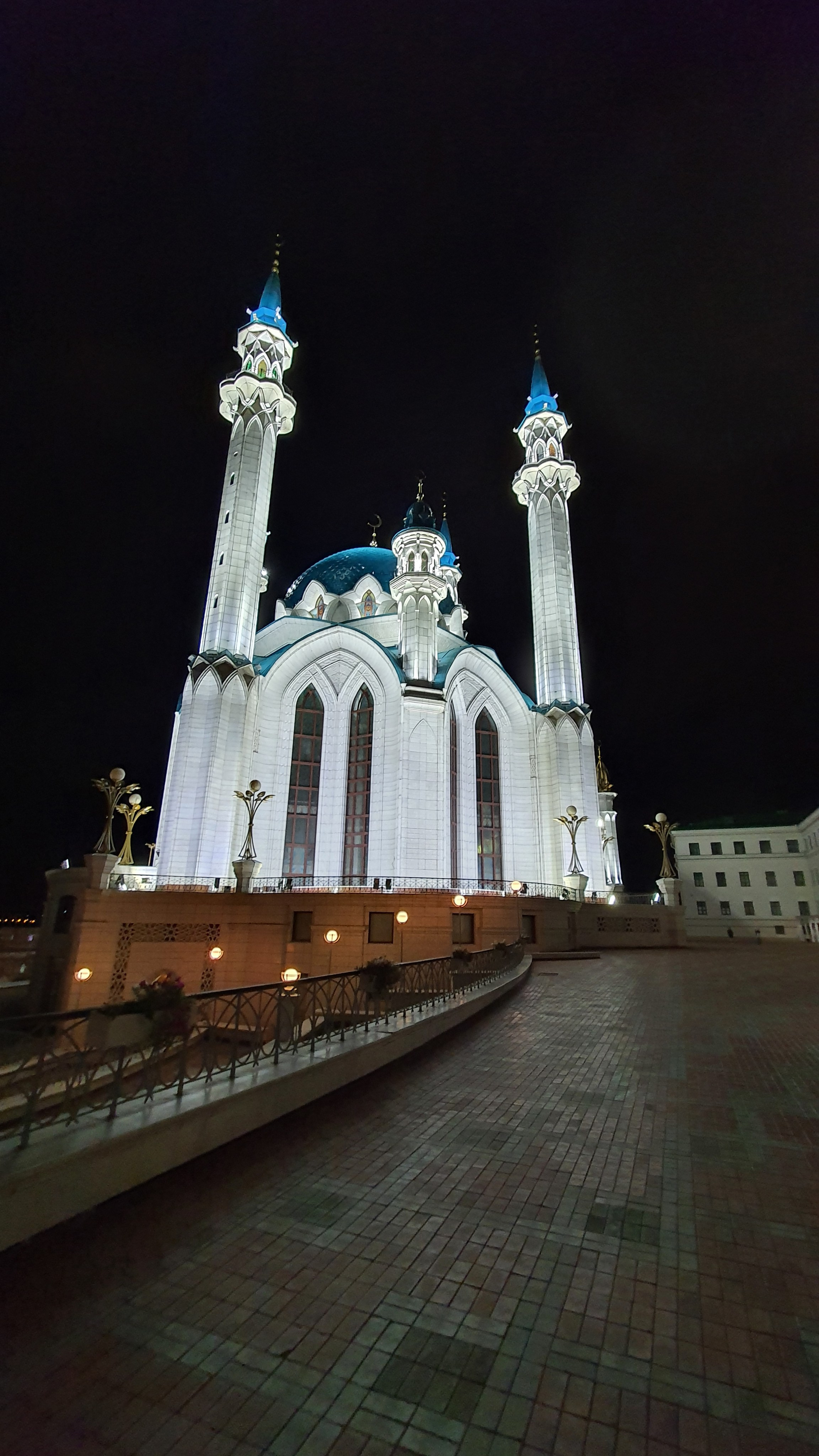 Зарисовки из Казани (мобильные фото). Фотохудожник BID