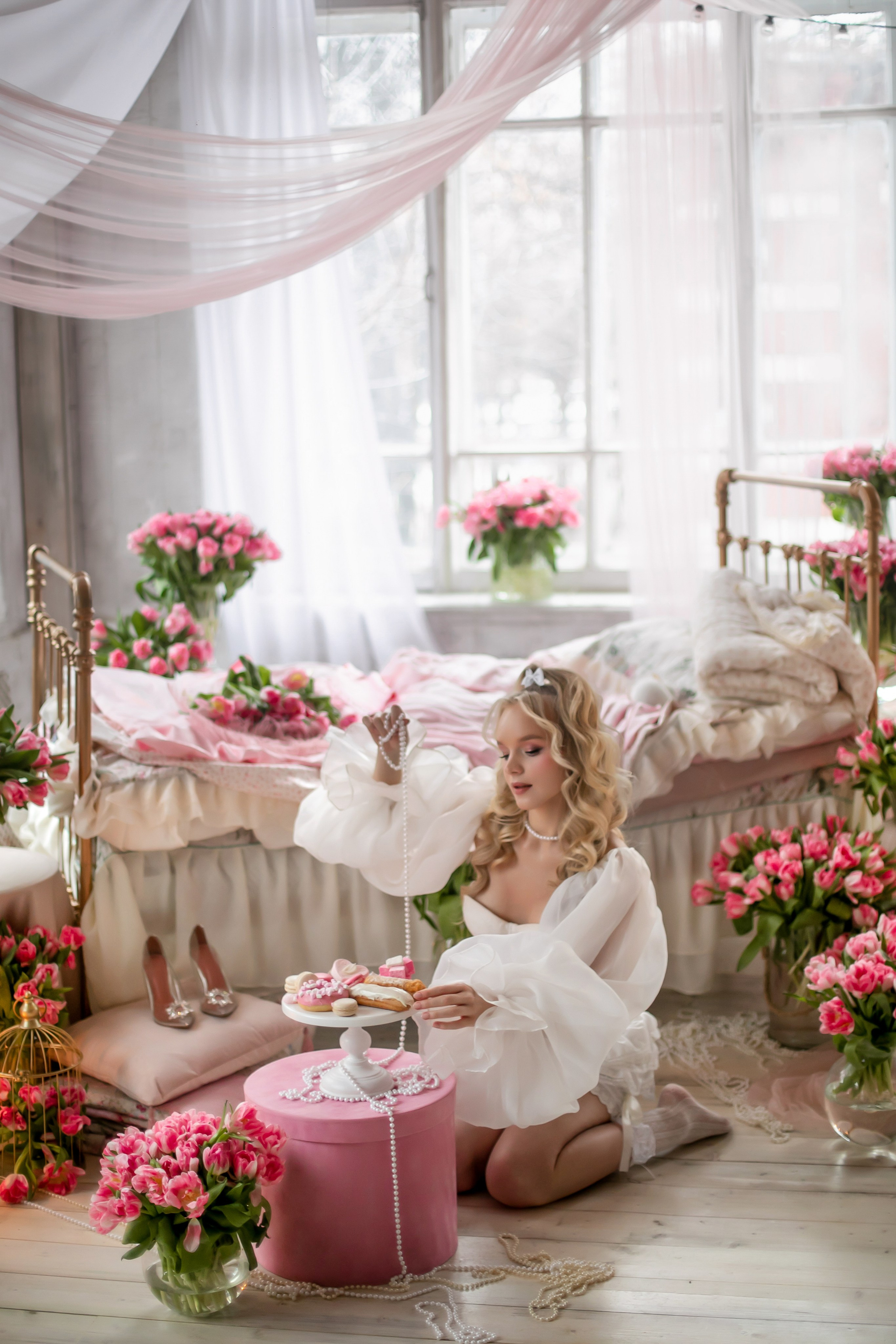 Весенние фотосессии в студиях. Фотопроекты, фотодни и фотосессии в Москве