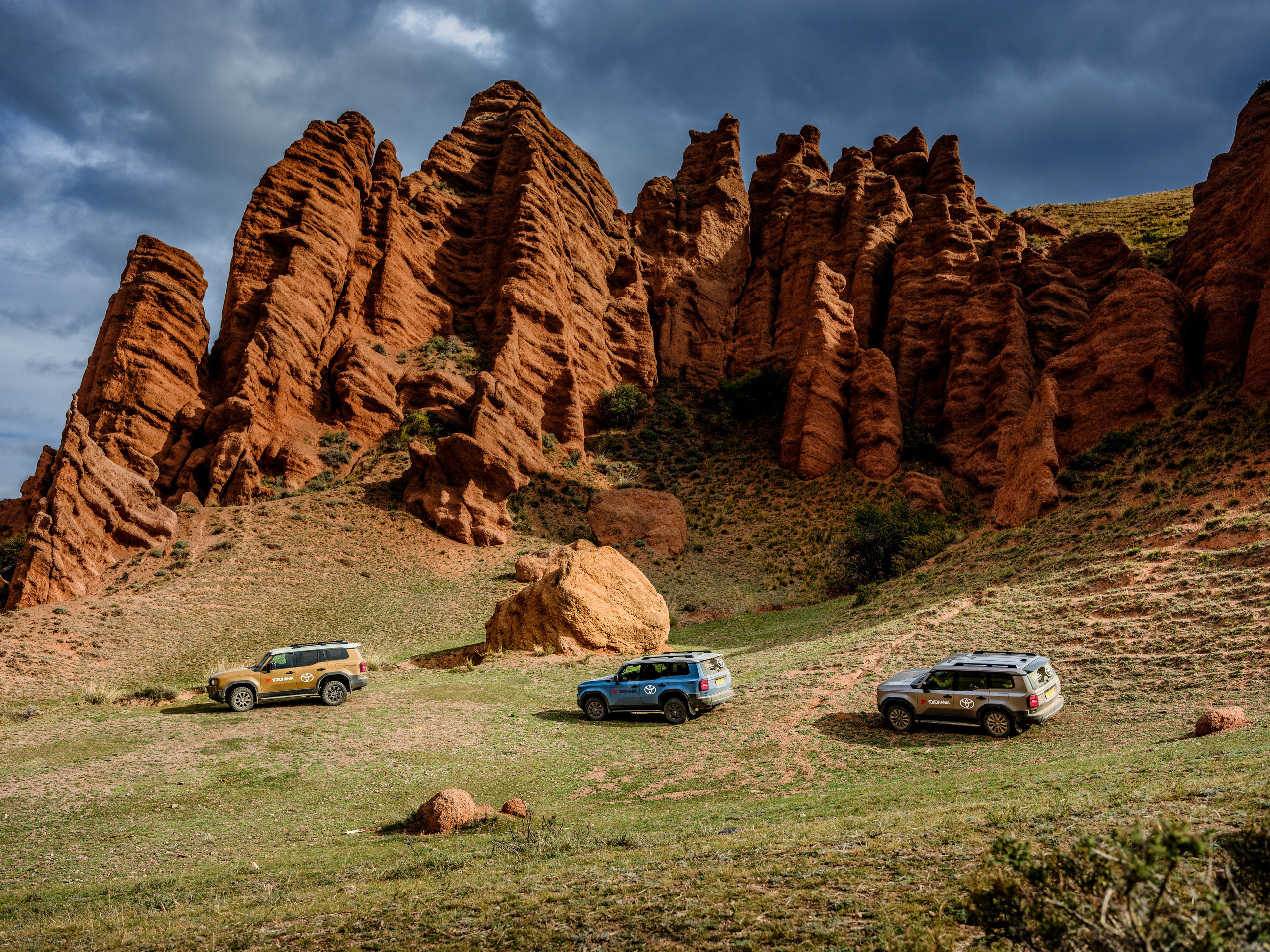 NatGeo Qaz x Toyota: осень в Алма-атинской области 2024. Свадебный и Студийный фотограф из Казахстана Артем Орлянский