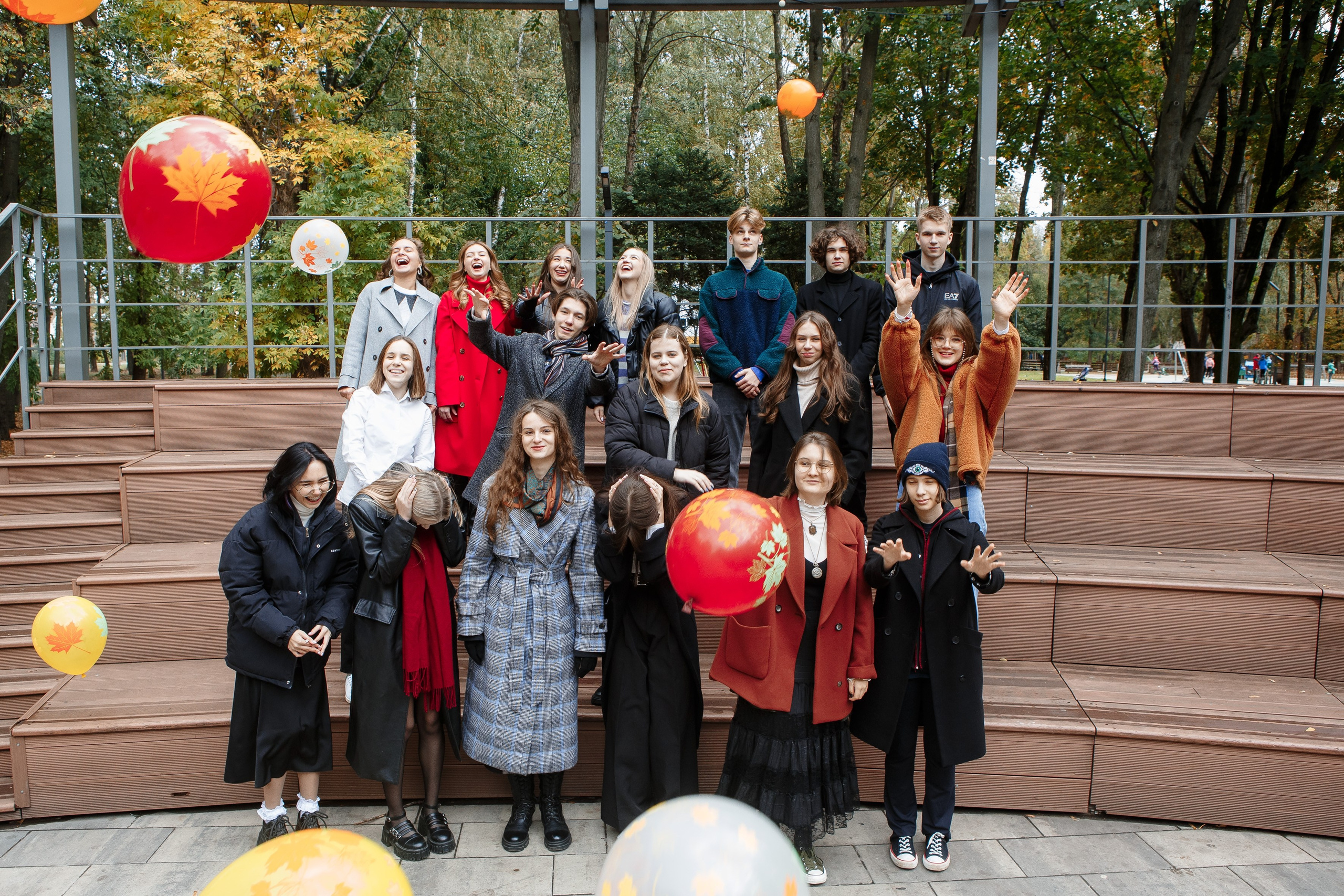 Осень Гимназия 12 11 А 2023. Свадебный и портретный Фотограф в Липецке Дмитрий Котюков