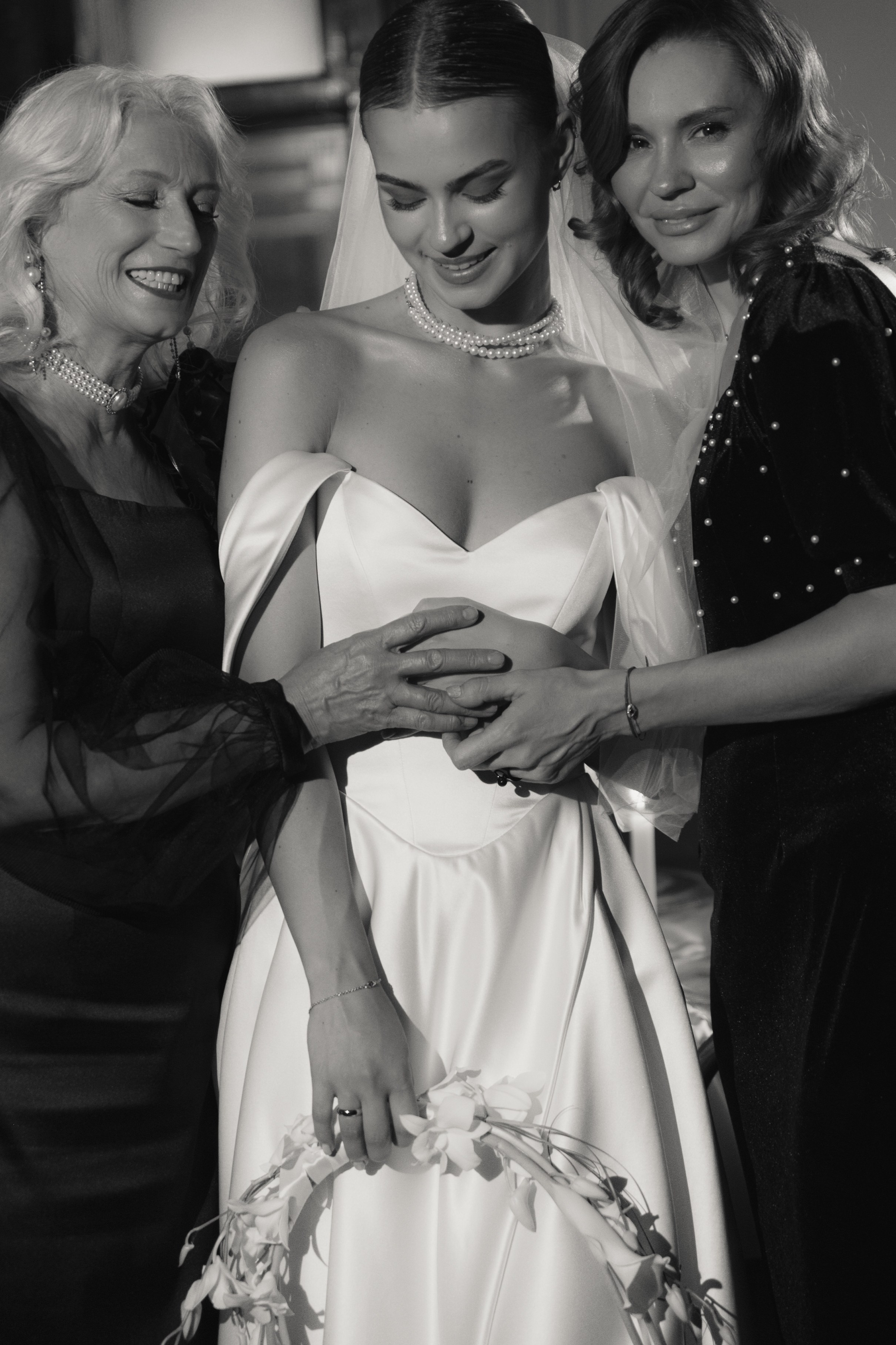 Камерный свадебный ужин при свечах в старинном особняке в фотостудии 21. Kult. Ярослава Ерина — свадебный фотограф в Москве