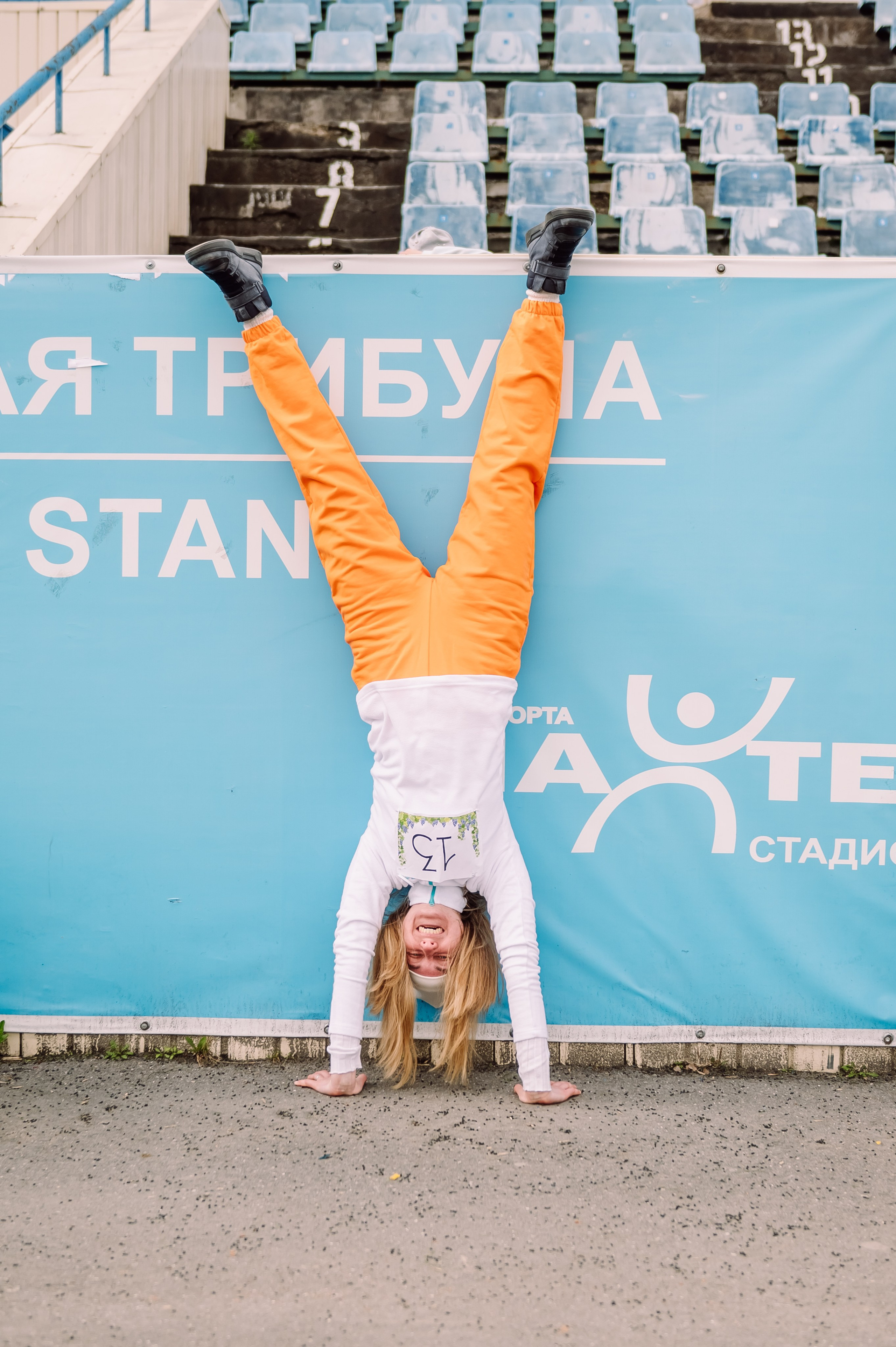 Пасхальный забег «Вера и Спорт» на стадионе Шахтёр. Детский фотограф, семейный фотограф и репортажи в Кемерово