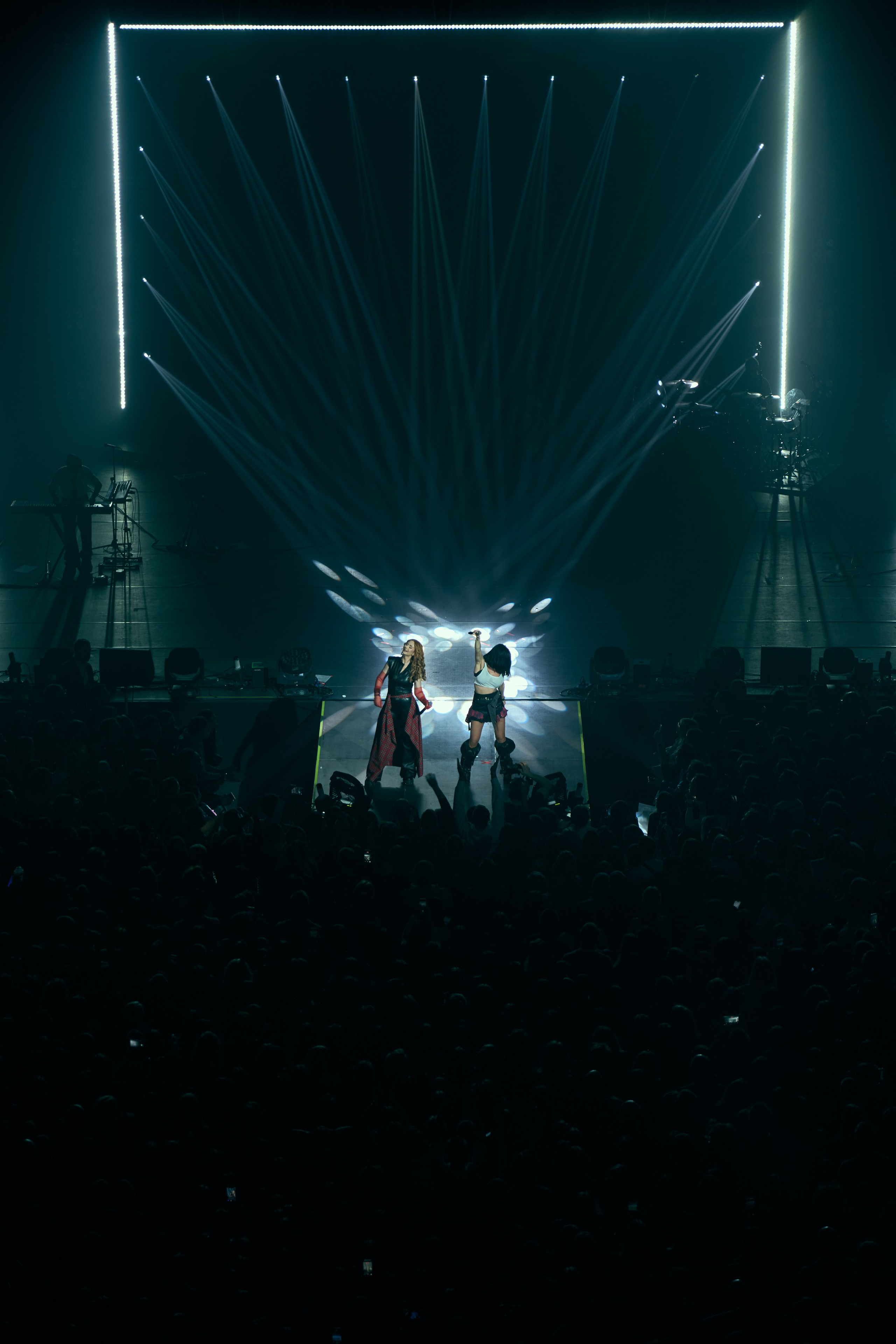 T.a.t.u. Репортажный фотограф мероприятий и концертов в Екатеринбурге