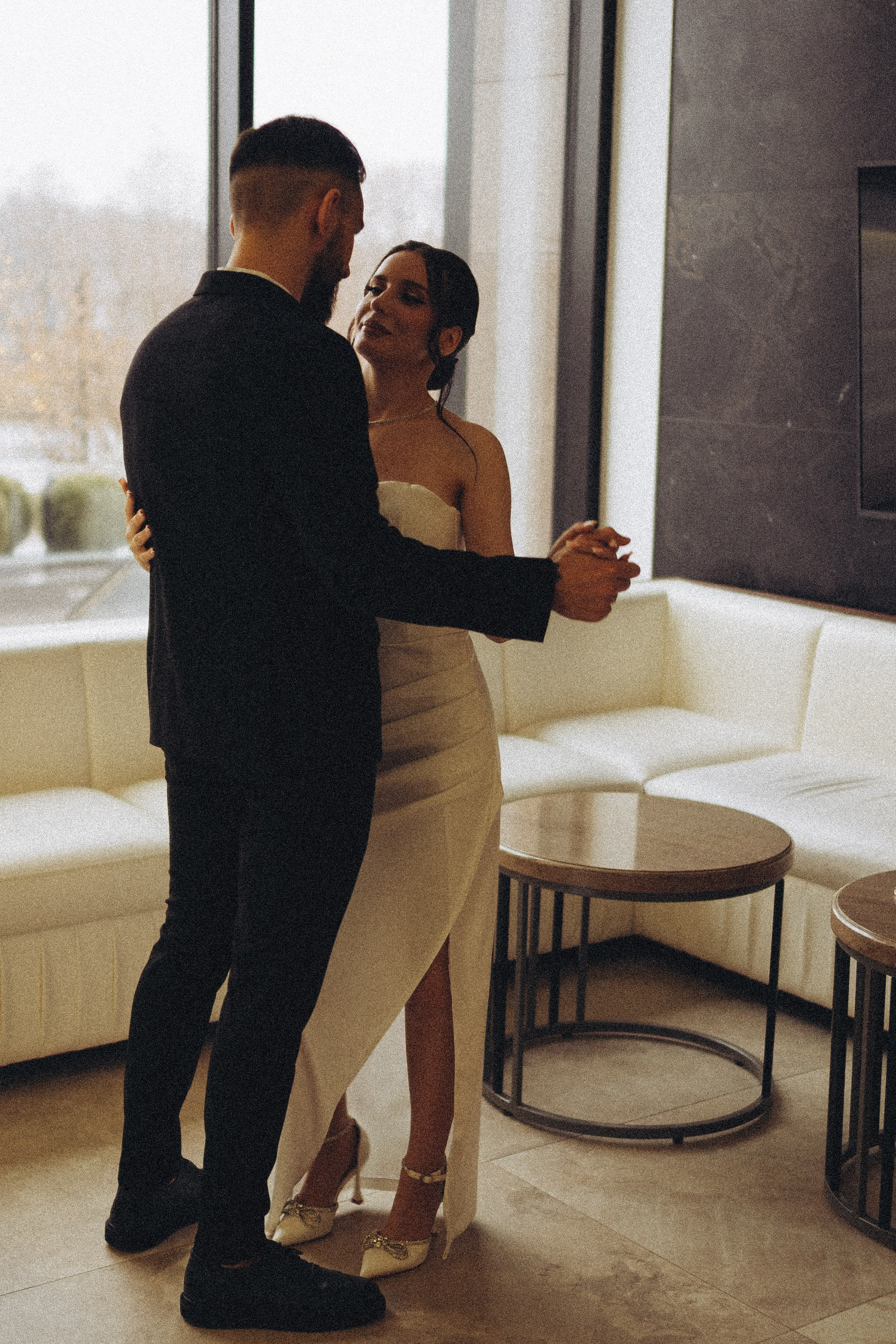 СВАДЕБНАЯ СЬЕМКА СБОРОВ ЖЕНИХА И НЕВЕСТЫ В ОТЕЛЕ И ТАКЖЕ ФОТОСЕССИИЯ В ОТЕЛЕЕ МЕГАПОЛИС БРЯНСК. Профессиональный фотограф, Санкт-Петербург — Виктория Богомолова