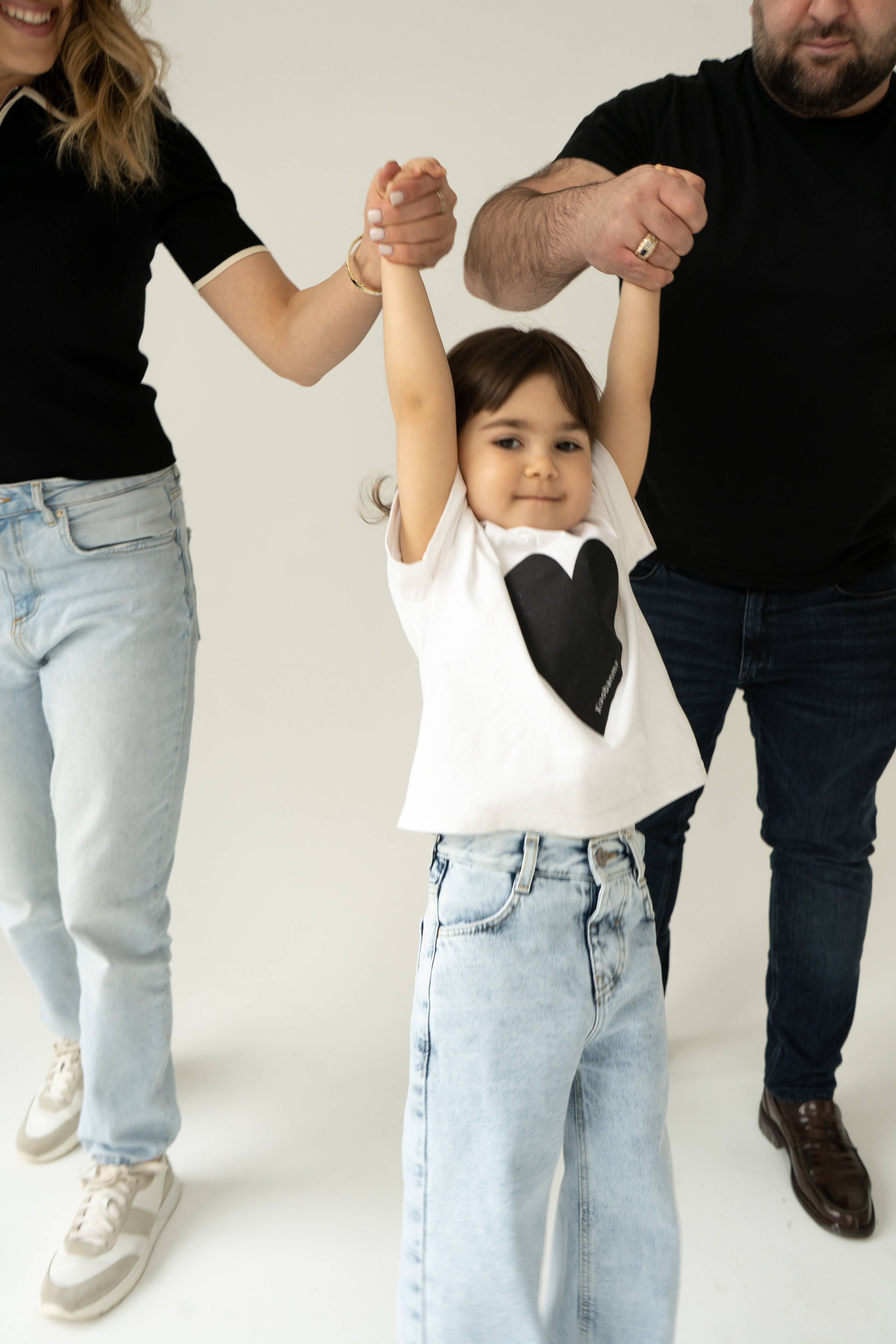 Ани, Самвел и Софи