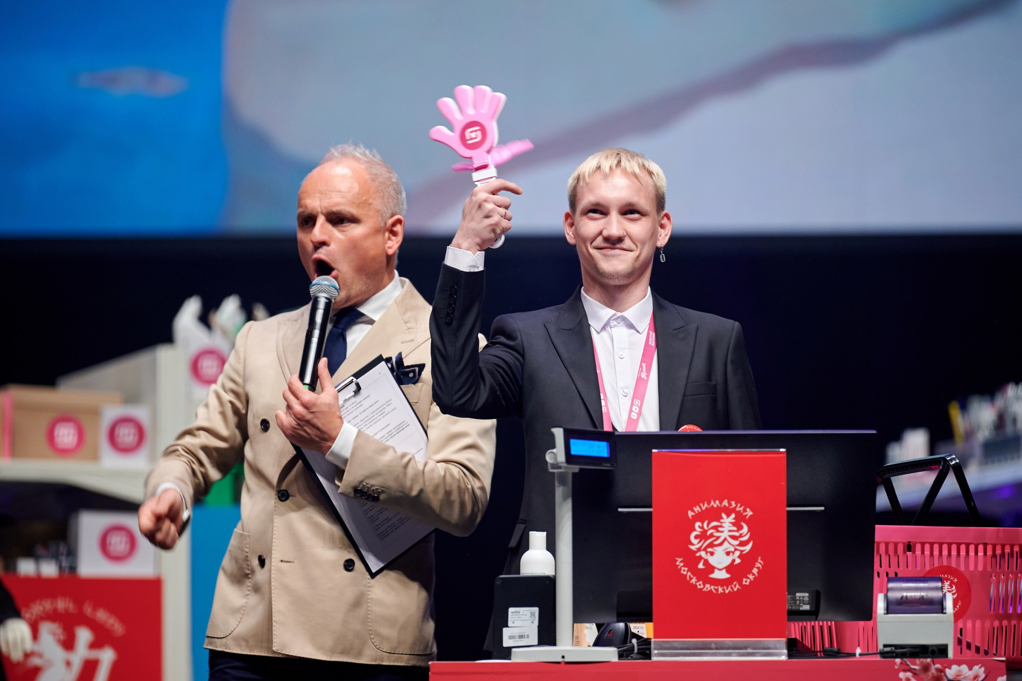 Магнит Косметик — конкурс «Золотой Магазин». Мезенцев Евгений фотограф