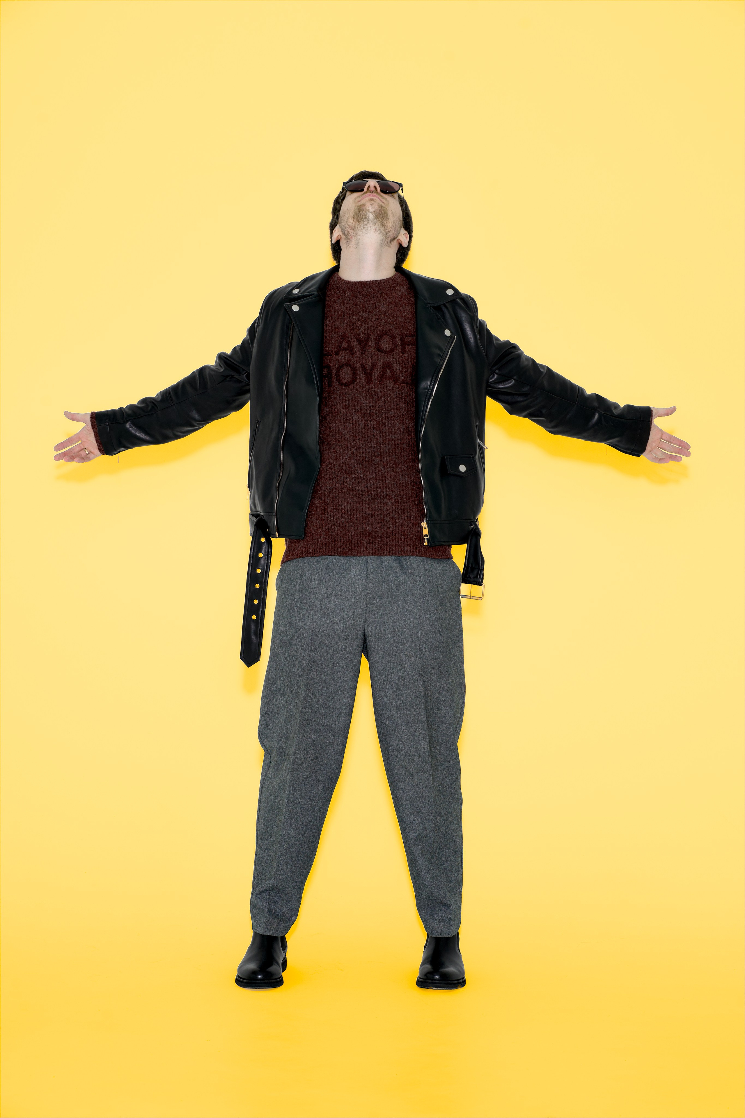 Мужской фотограф Курманаева Ирина Мужская фотосессия. Мужская съемка. прогулка по городу. Прогулка по Питеру. Мужские позы для фотосессий Мужской фотограф Фотосессия для парней