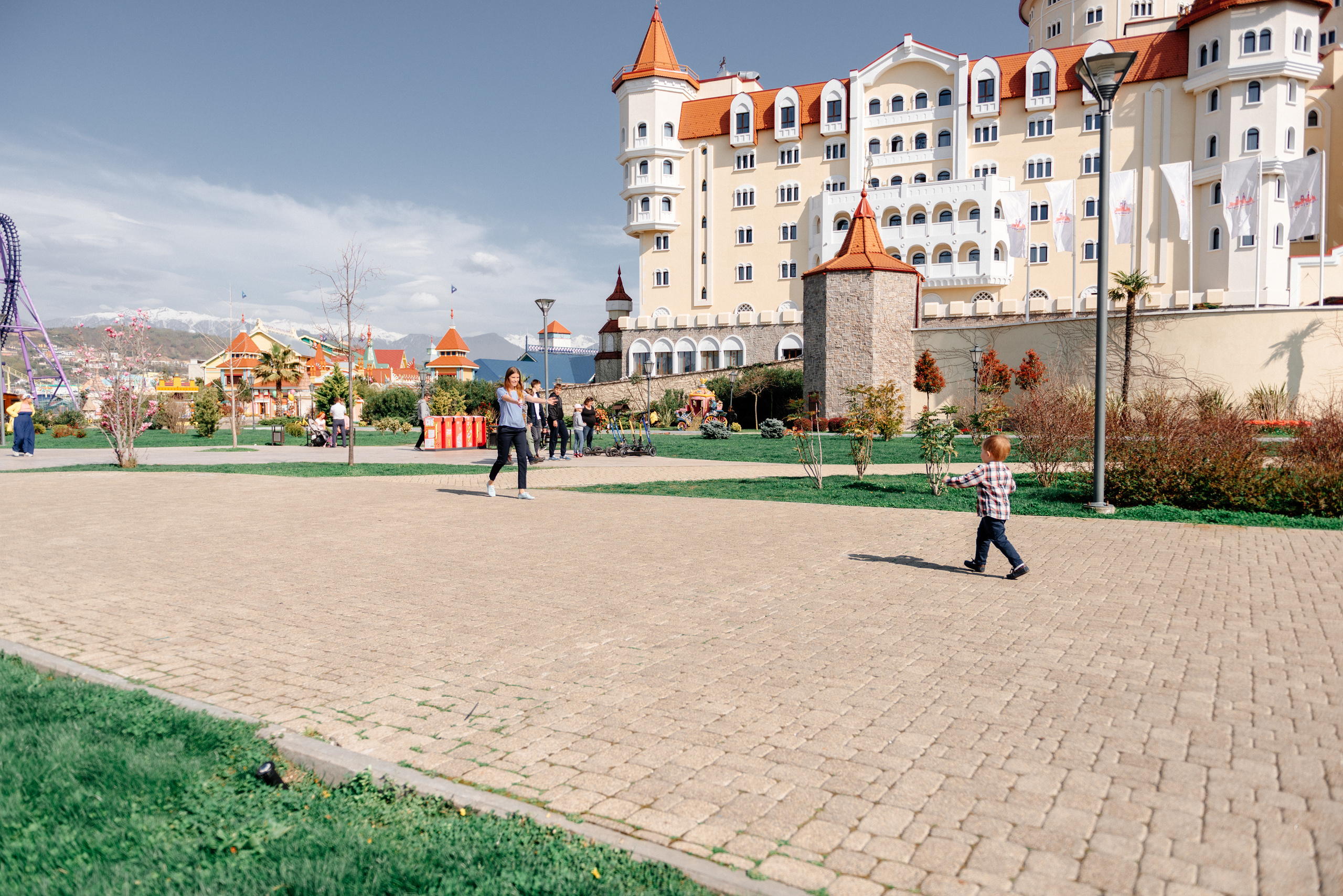 Семейная фотосессия в Адлере. Fedor Lemeshko — Destination Wedding and Family Lifestyle photographer