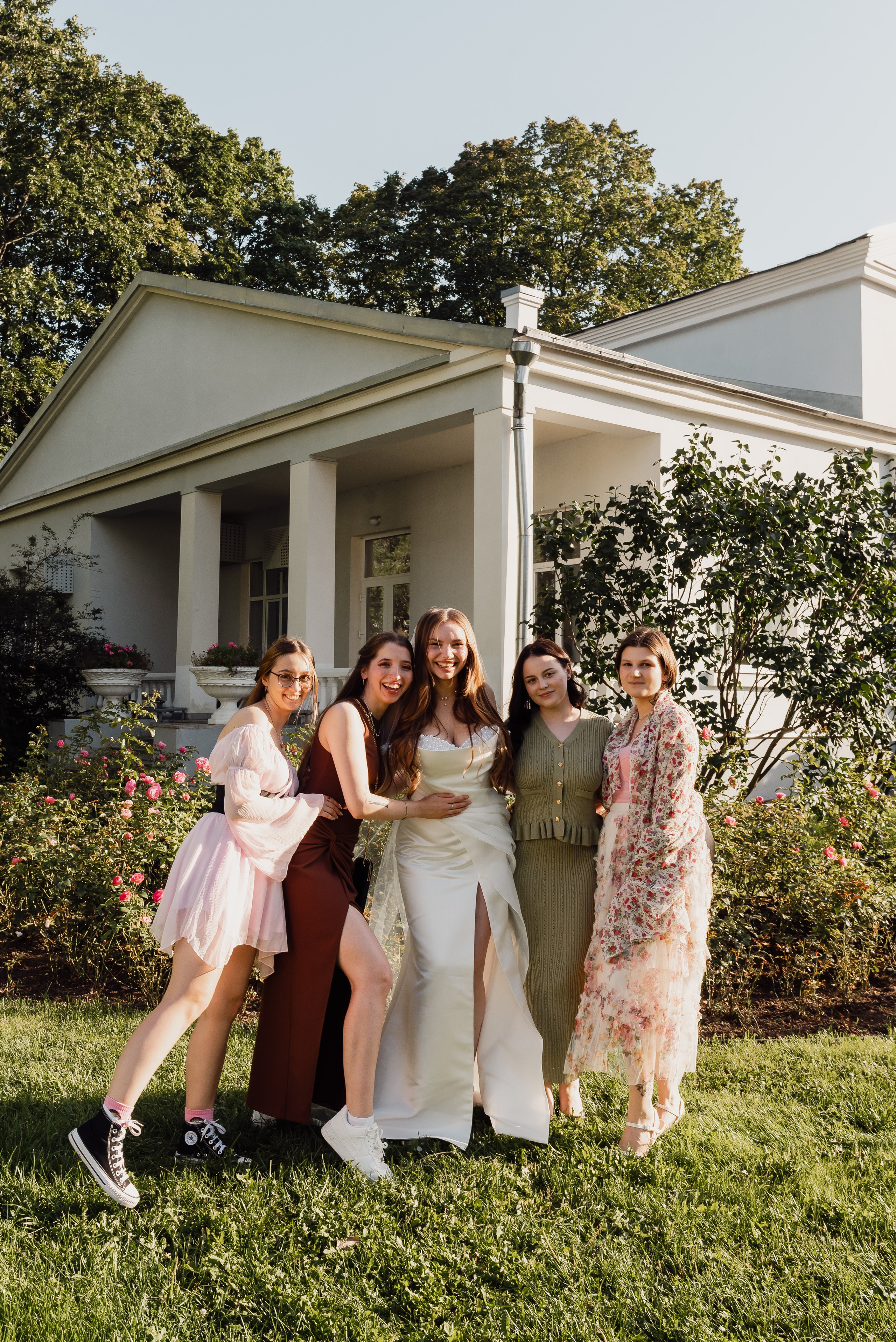 ВДНХ | Вероника & Стёпа. Свадебный фотограф в Москве Анна Сдобнова