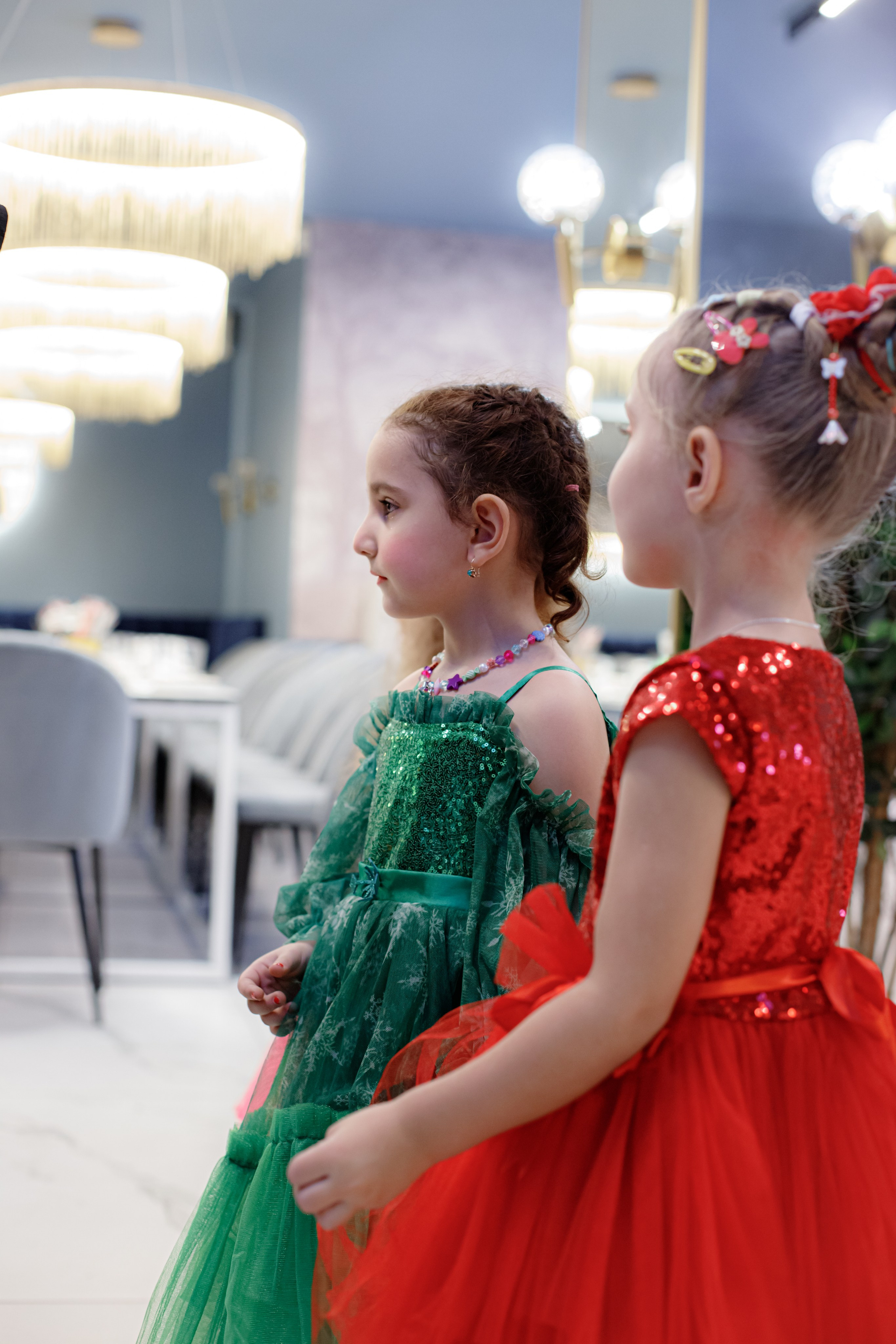 ASIA'S BIRTHDAY PARTY. Photokarish