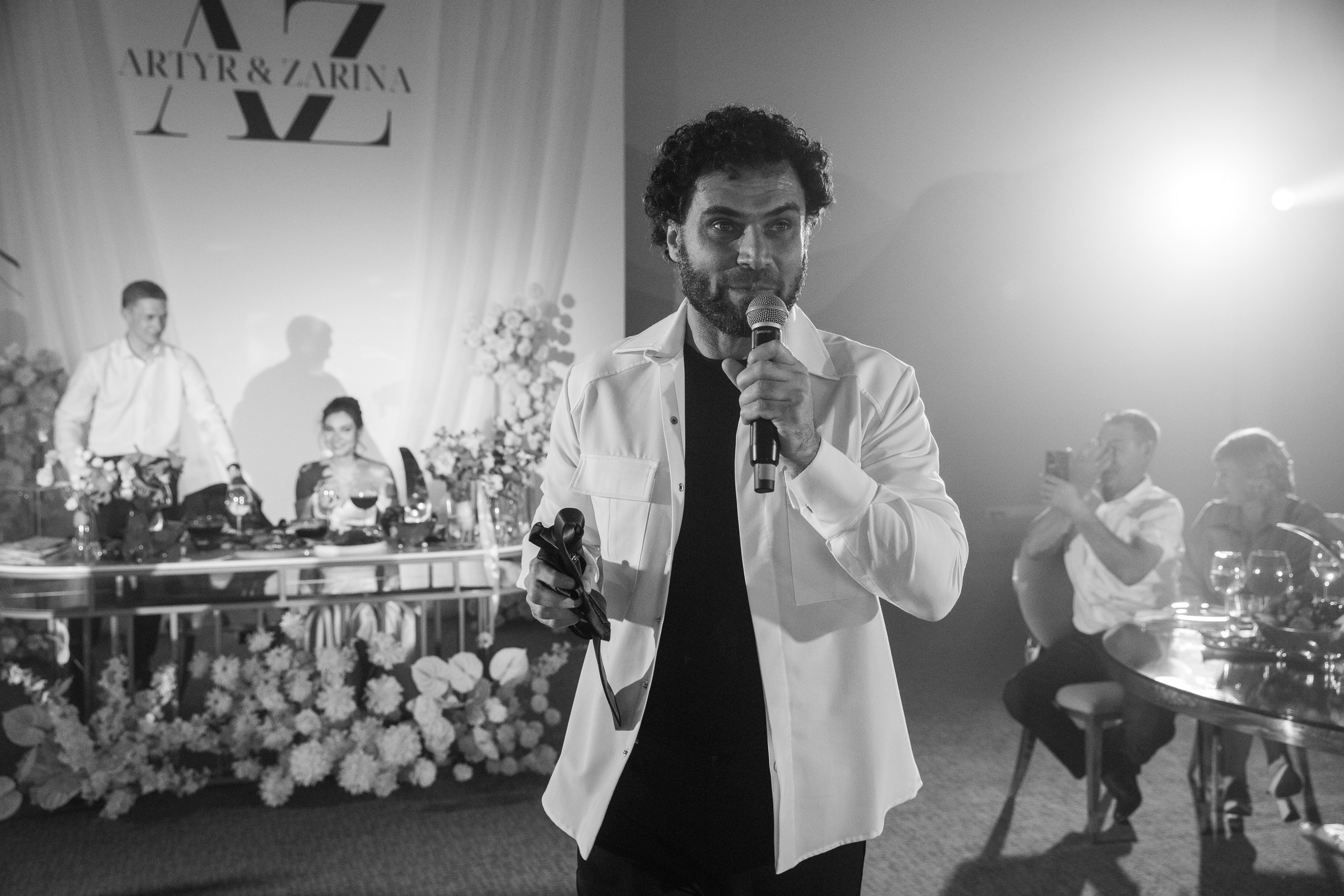 First of all, it's not the planes. Свадебный фотограф в Казани, РТ, РФ Миннуллин Динар