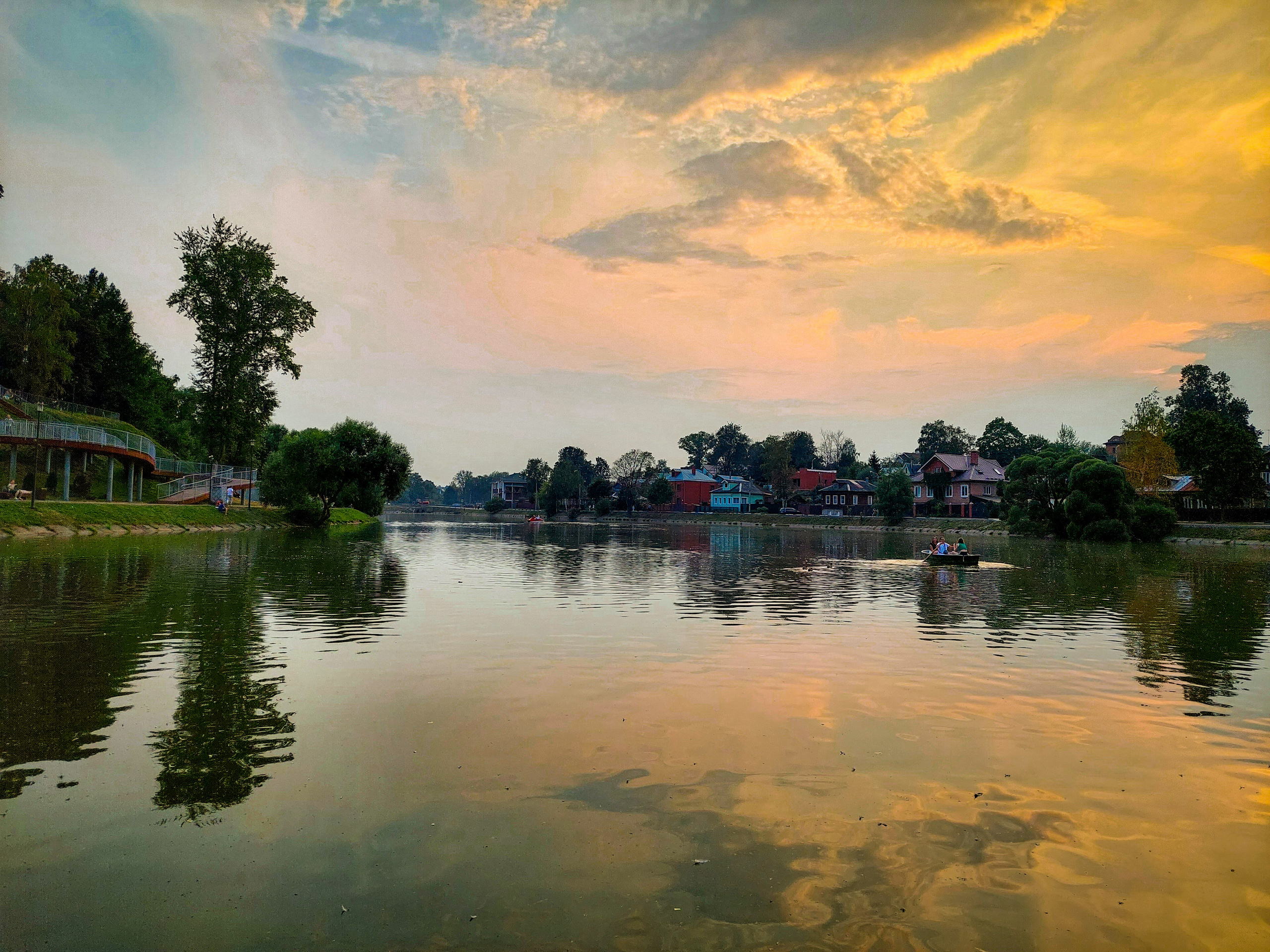 Разные фото на телефон.Города,природа. Фотограф-анималист Юлия Германика