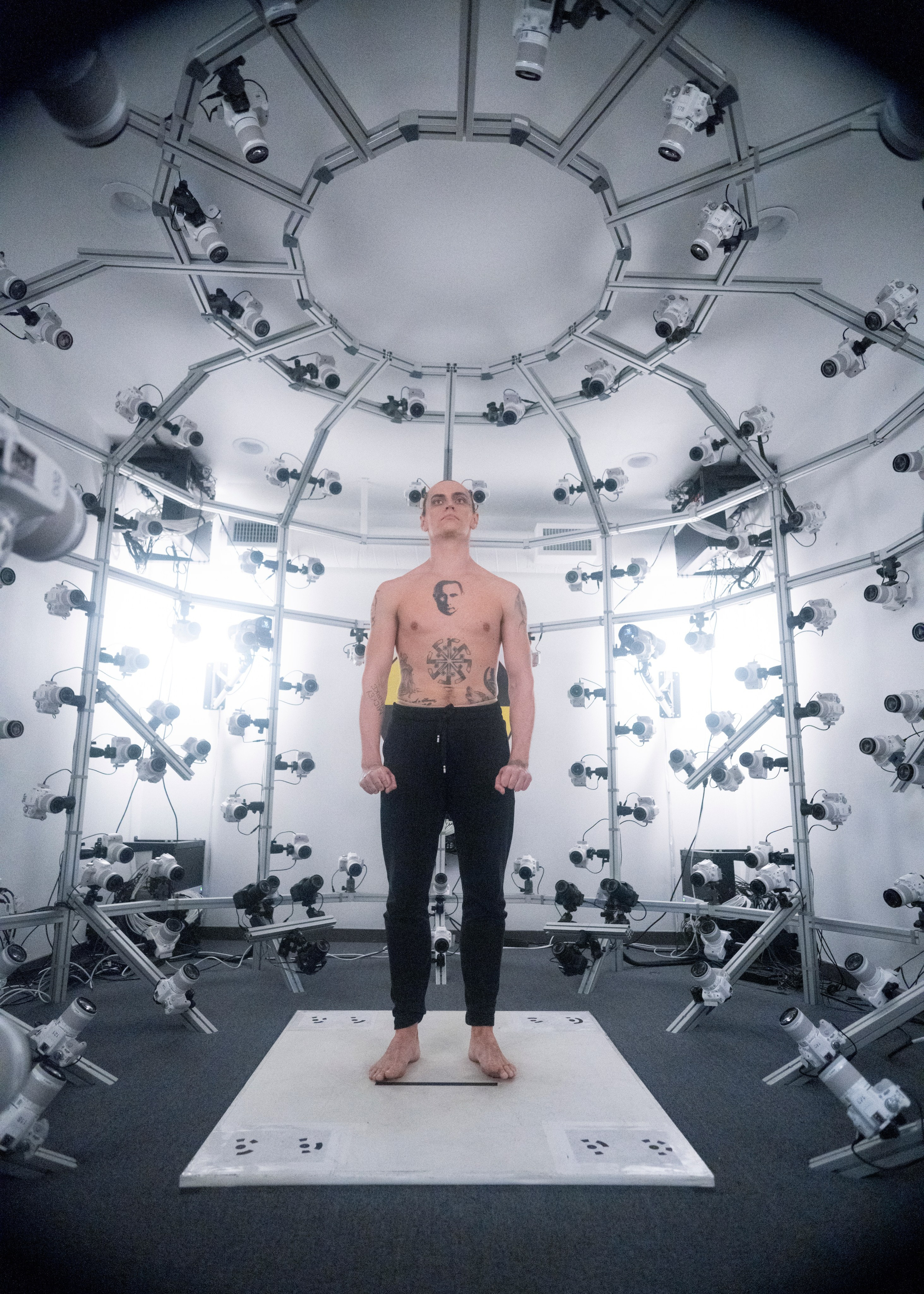 SERGEY POLUNIN / SENSORIUM. Фотограф Andre Boyakov