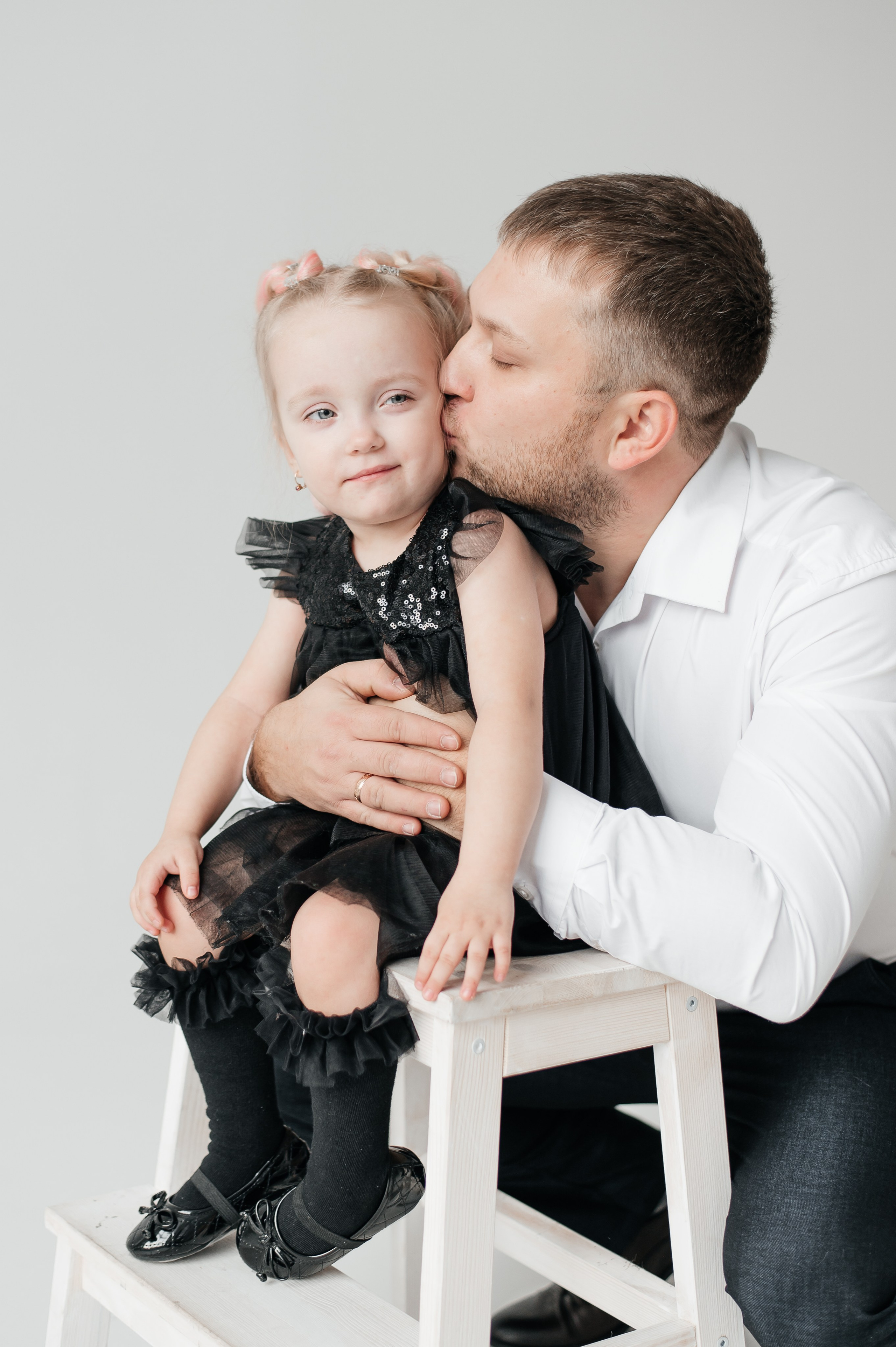 Смотреть в одну сторону. Свадебный и семейный фотограф в Красноярске Виктория Тимонина