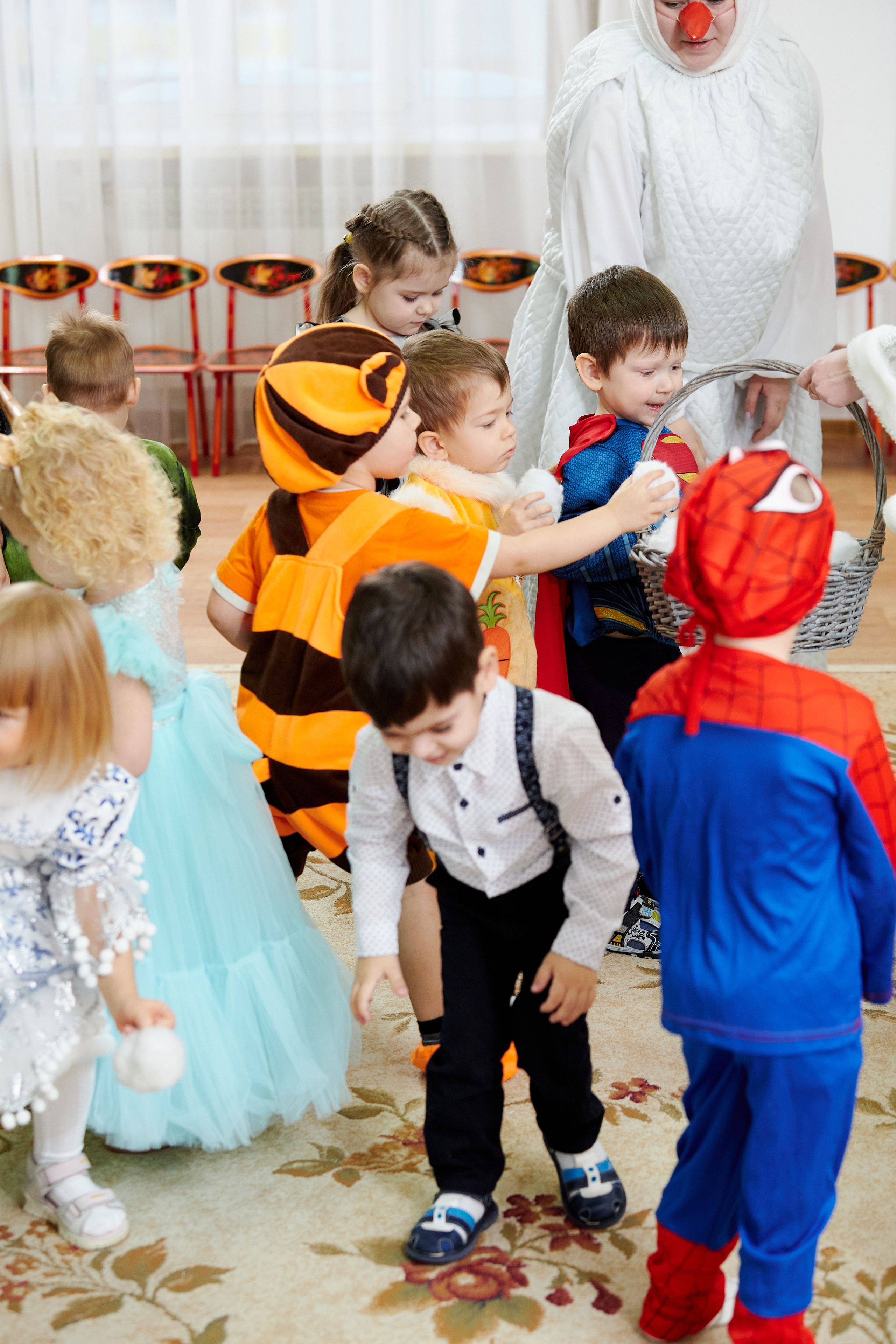 Утренники, выпускные. Детская выездная фотостудия