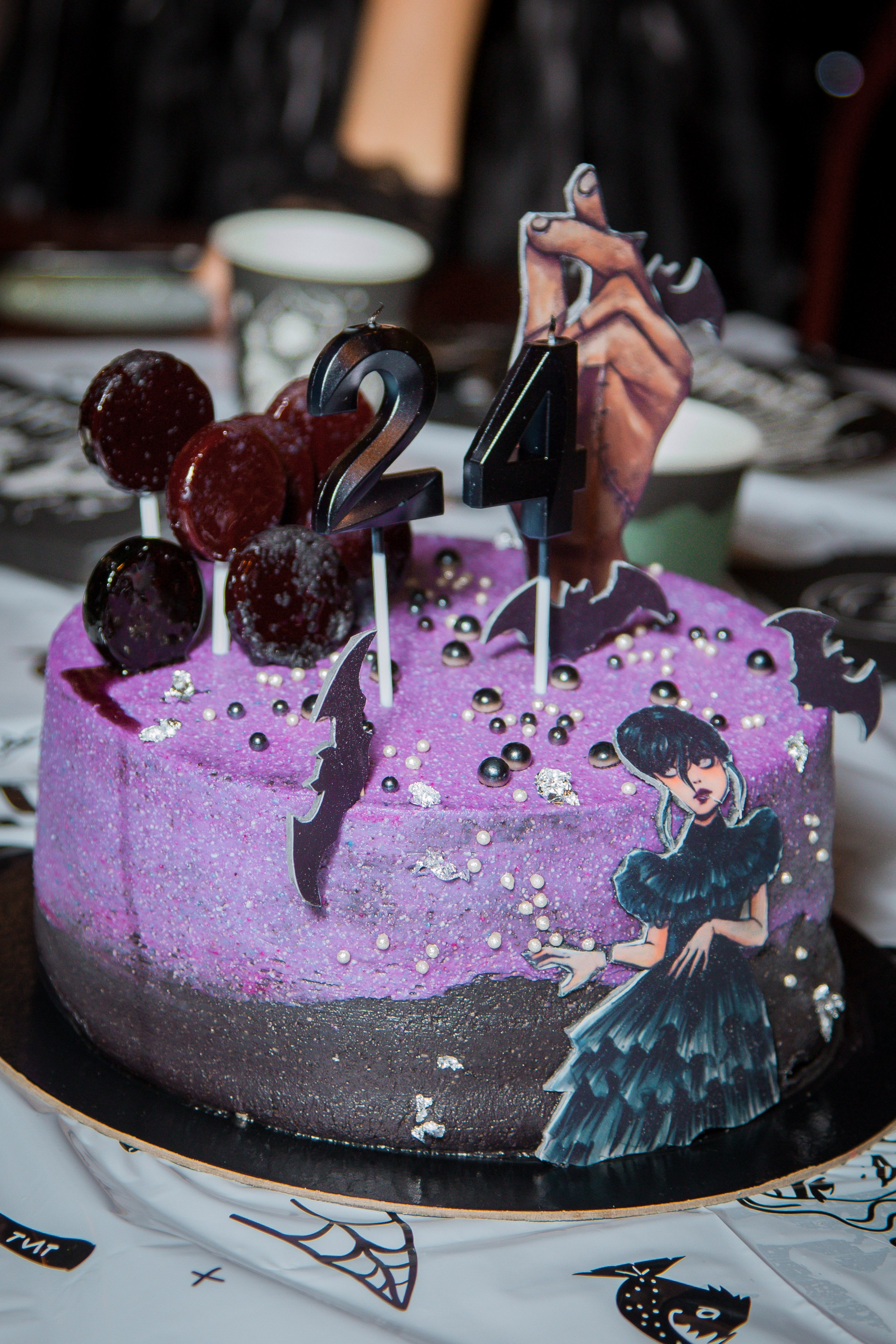 День рождения Уэнздей. ᅠ