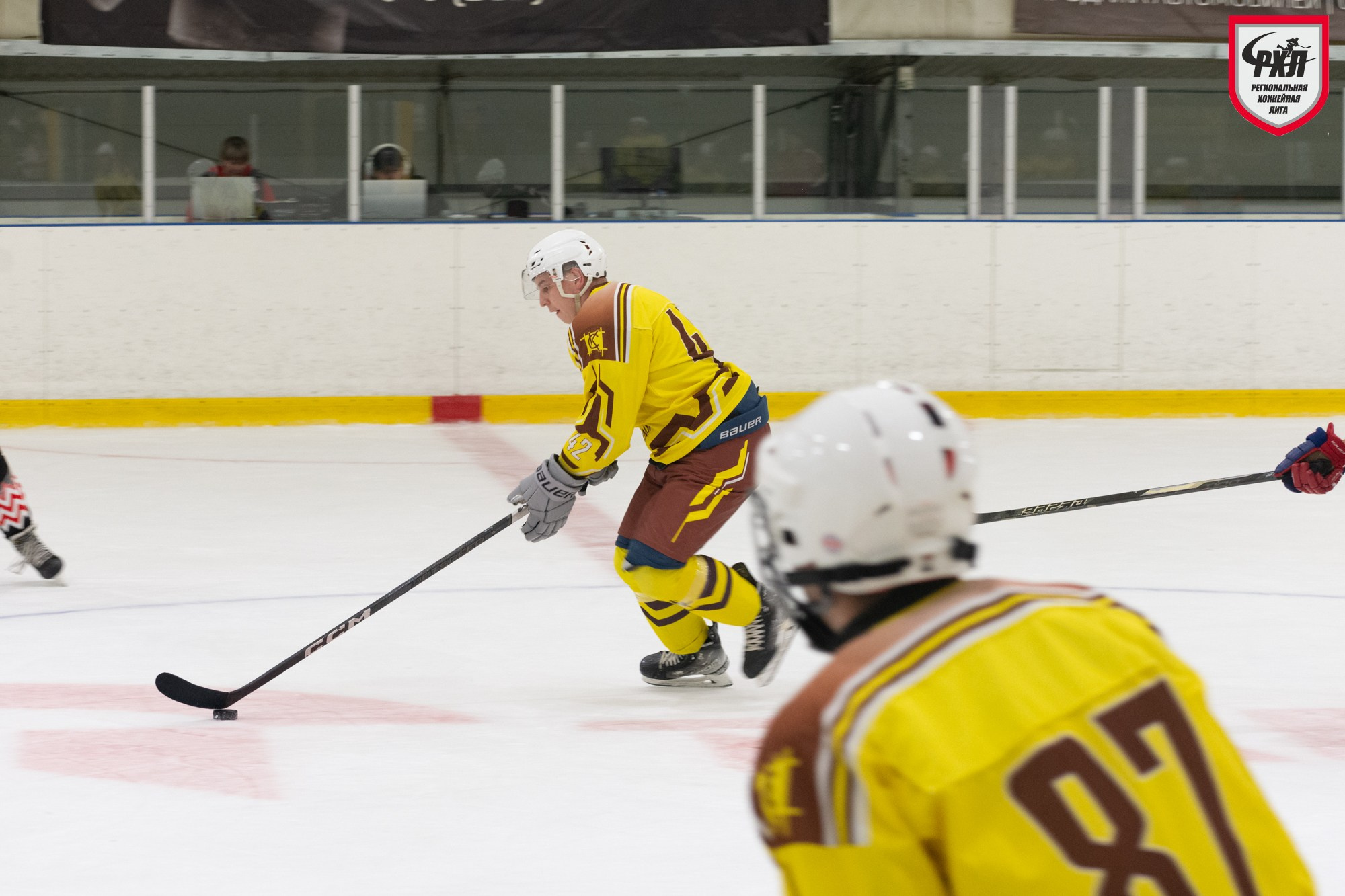Хоккей. Фотограф Максим Буряк