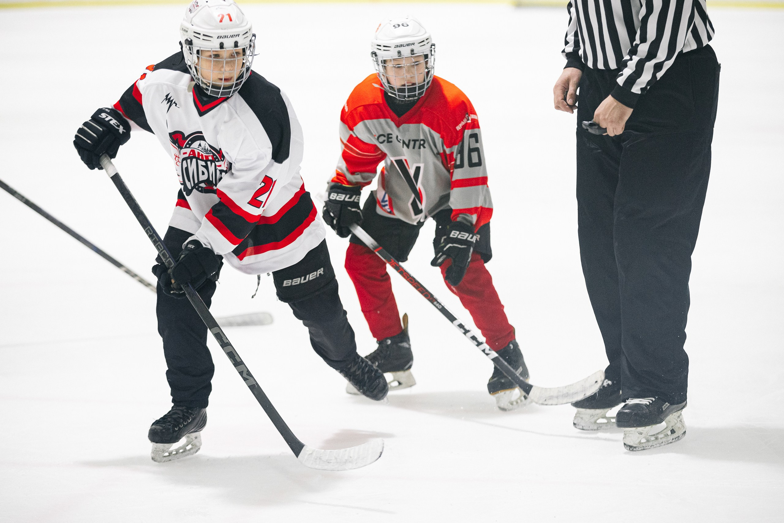 Первенство Тюмени по хоккею. MIG — студия спортивной фотографии Михаила Голянского
