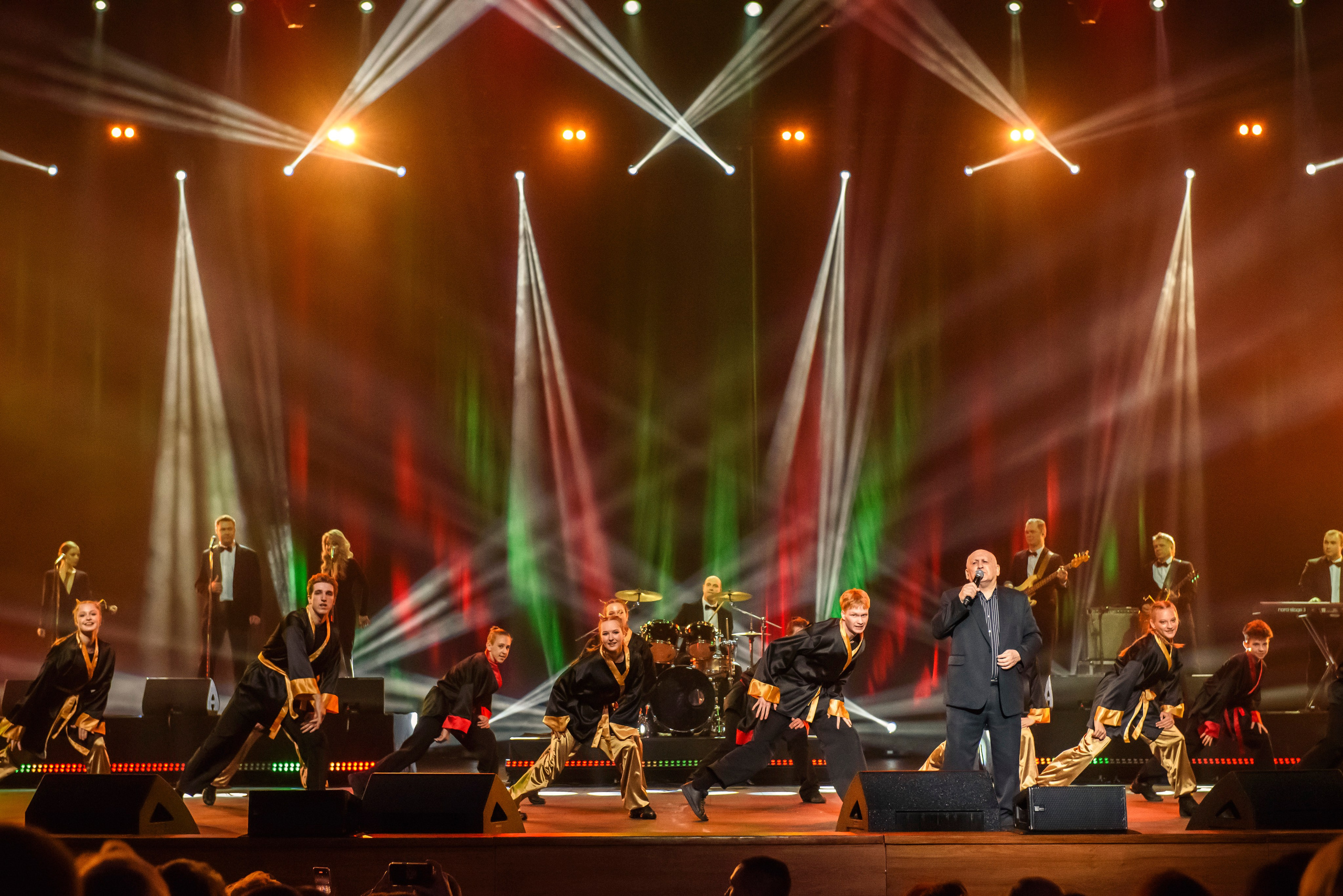 Лариса Рубальская «40 лет с песней по жизни» — Крокус Сити Холл. Бренд-фотограф для экспертов и блогеров в Москве Влада Горбовская